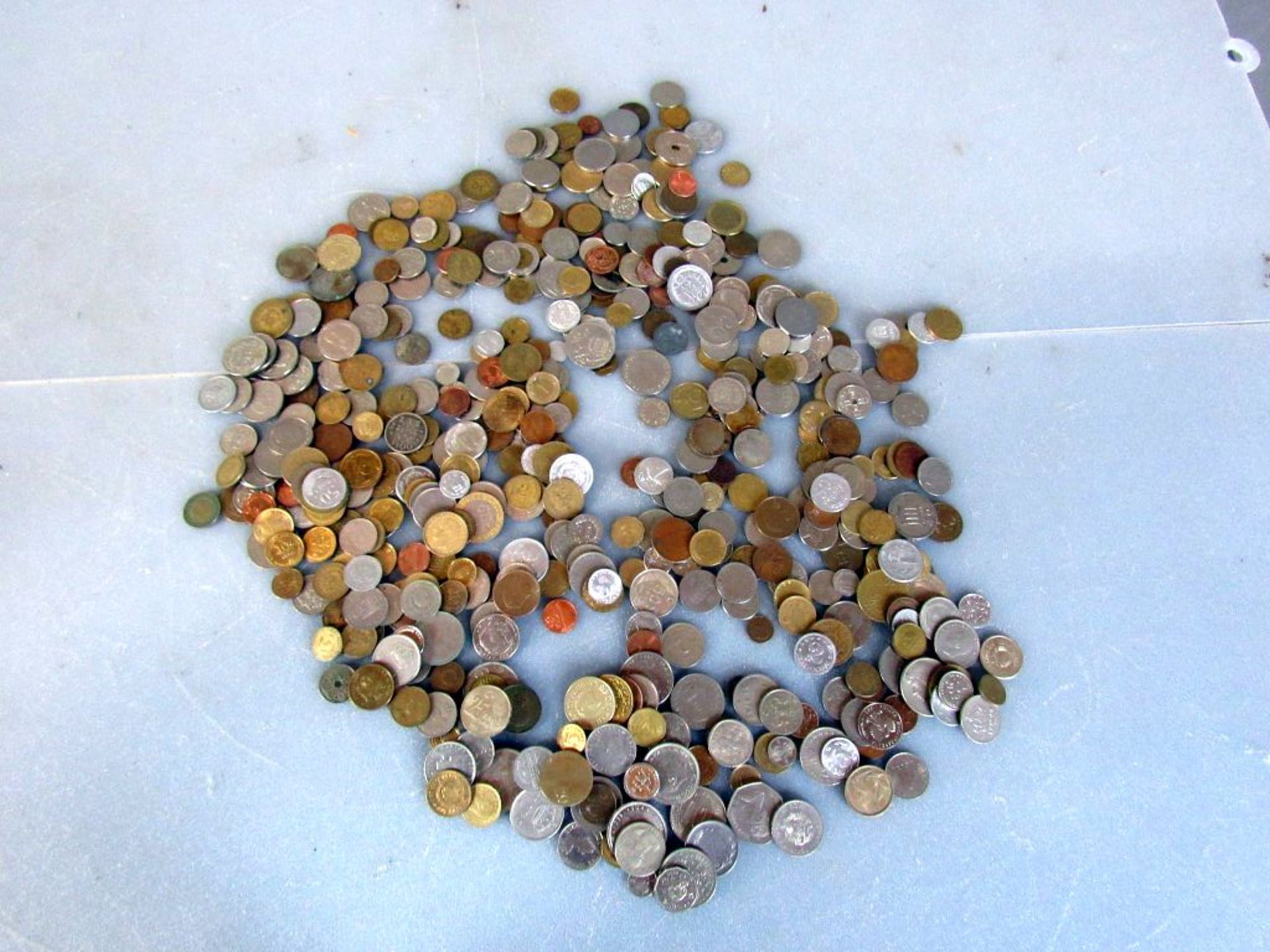 Großes Konvolut Münzen aus ganzer - Bild 6 aus 7