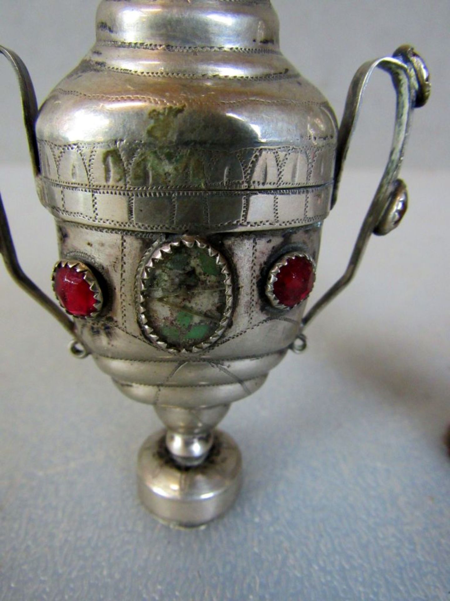 Zwei antike Riechfläschchen Silber mit - Image 4 of 9