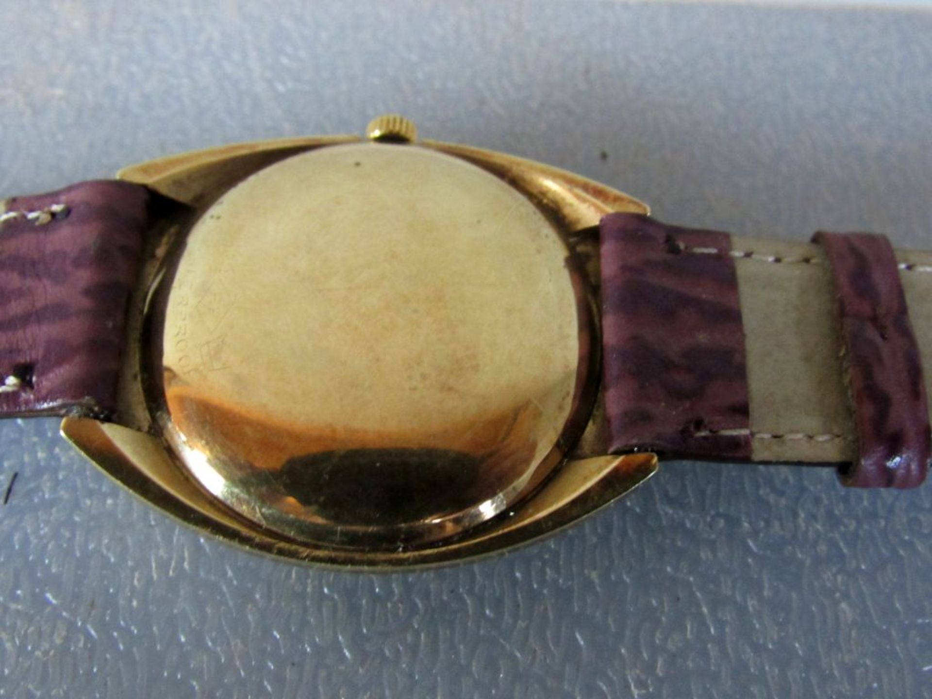 Herrenarmbanduhr automatik läuft an - Image 9 of 9