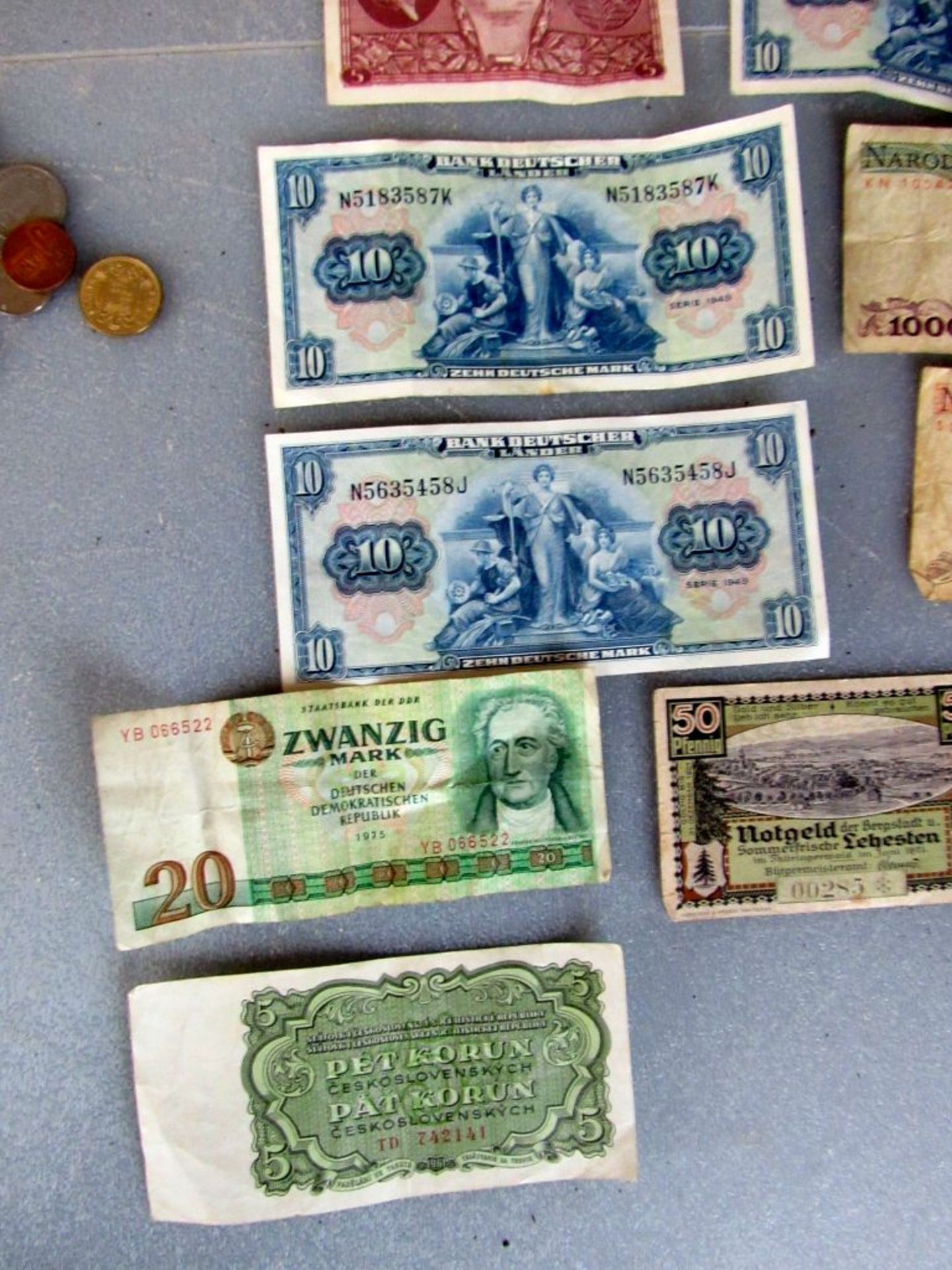 Konvolut Münzen und Banknoten aus - Image 2 of 10