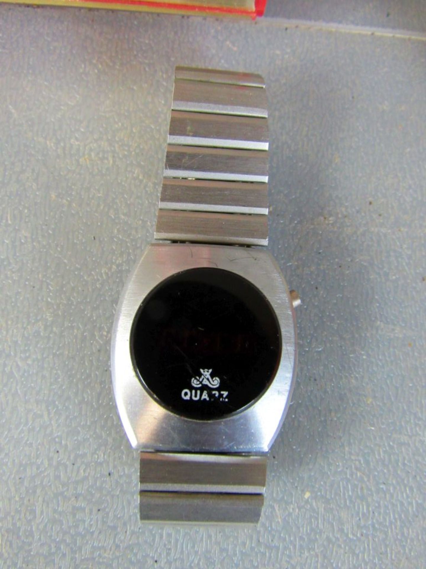 Vintage 70er Jahre zwei Uhren unter - Bild 3 aus 8