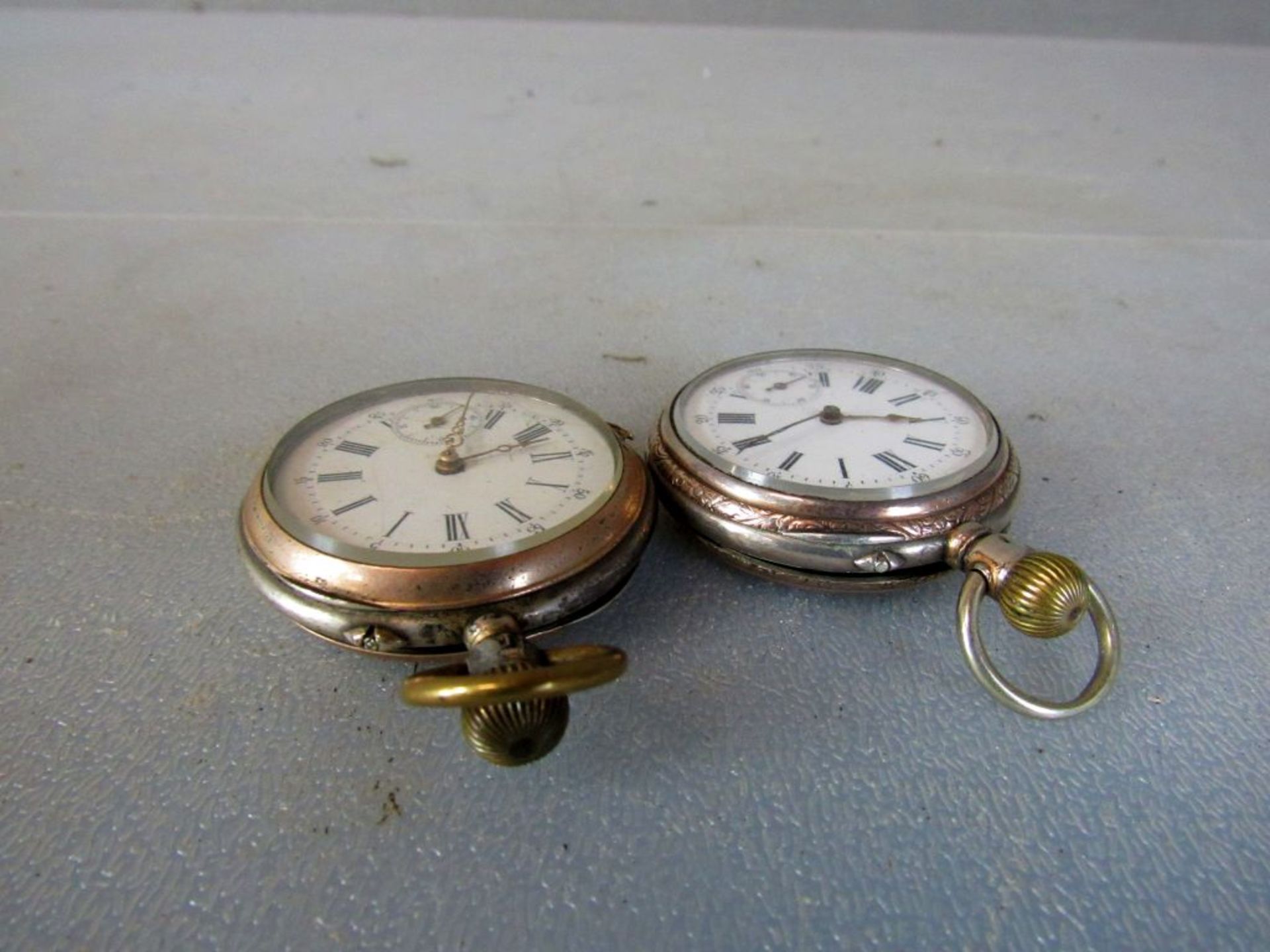 Zwei antike Taschenuhren aus - Bild 4 aus 10