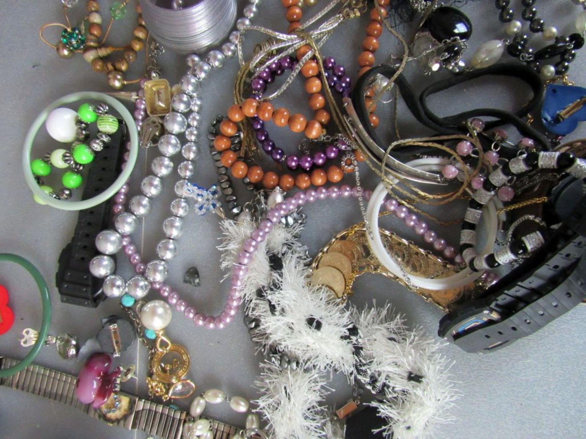 Interessantes Konvolut Modeschmuck - Bild 8 aus 10