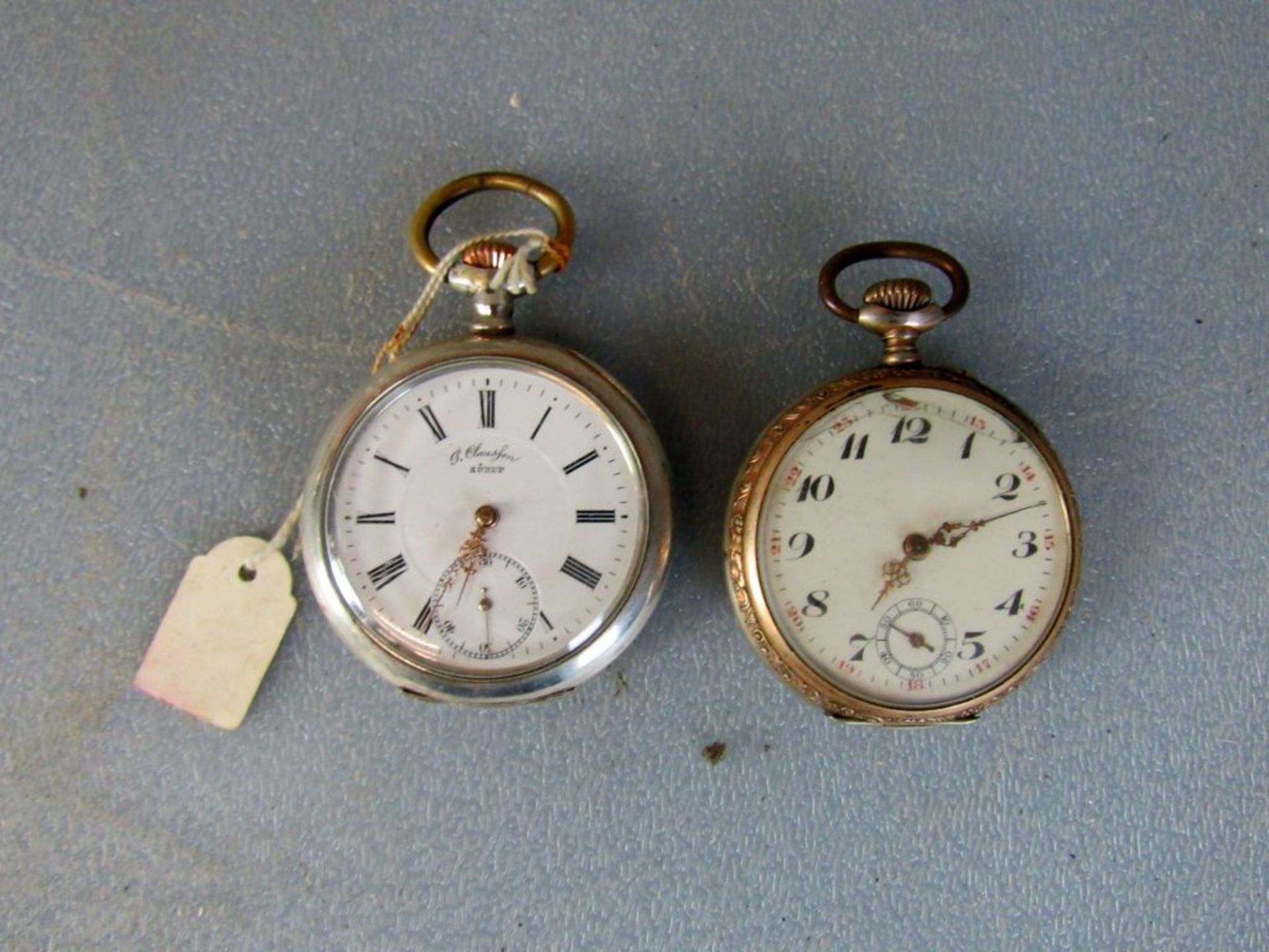 Zwei antike Taschenuhren aus