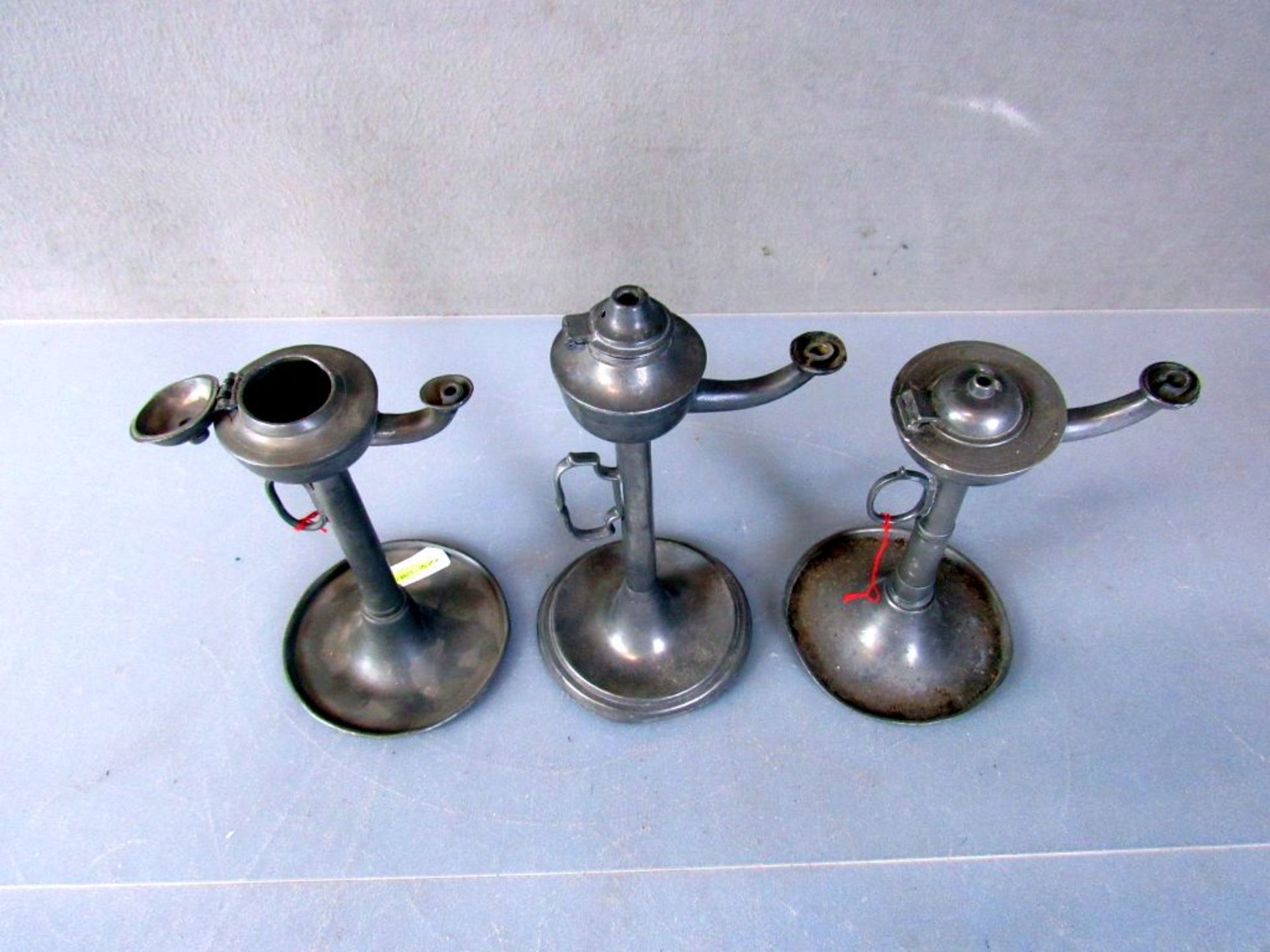 Drei antike Zinn Öllampen 1,5 kg - Bild 2 aus 6