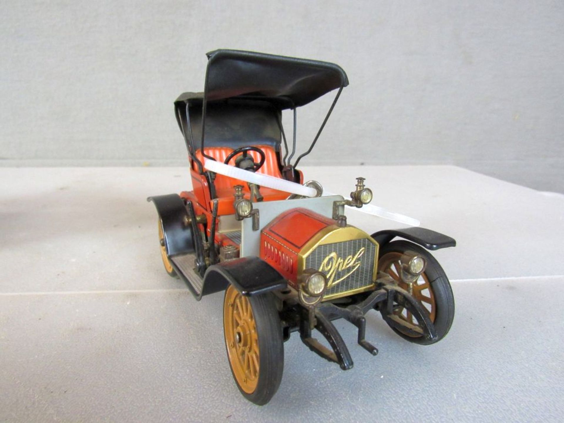 Spielzeug Schuco Modell 1228 Oldtimer - Bild 5 aus 10