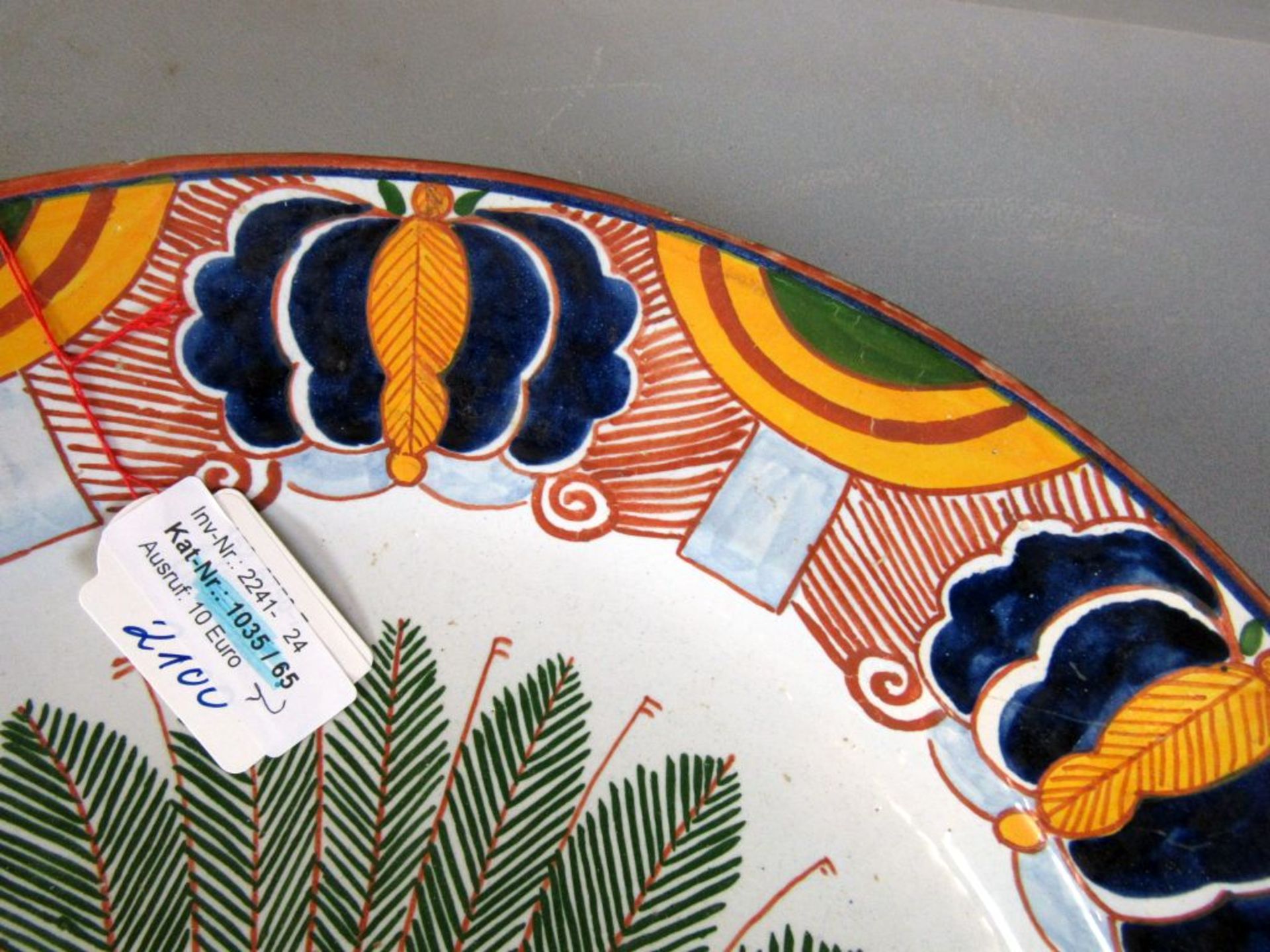 Zwei antike Teller Keramik 35cm - Bild 4 aus 9