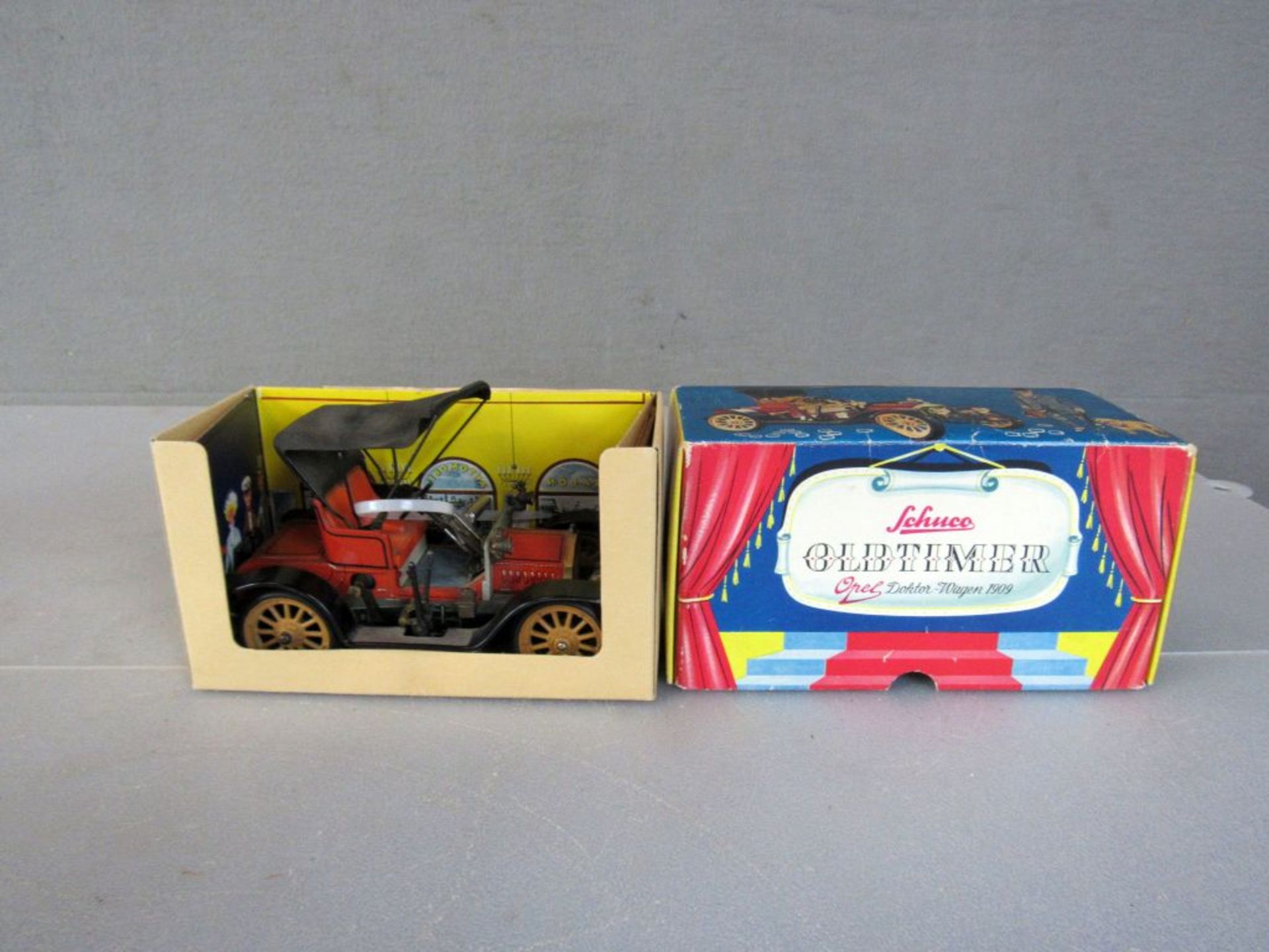 Spielzeug Schuco Modell 1228 Oldtimer