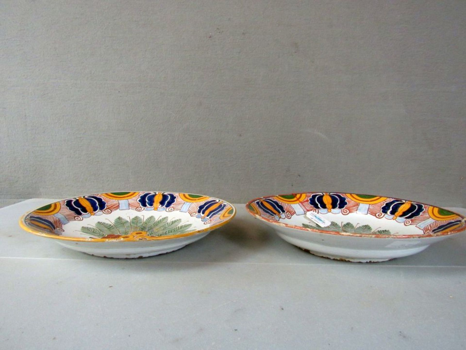Zwei antike Teller Keramik 35cm - Bild 2 aus 9