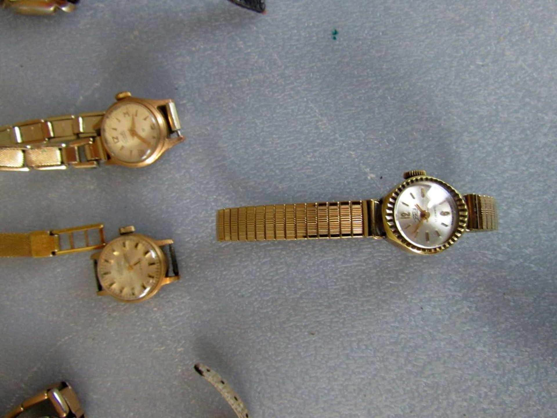 Interessantes Konvolut Armbanduhren - Bild 2 aus 10