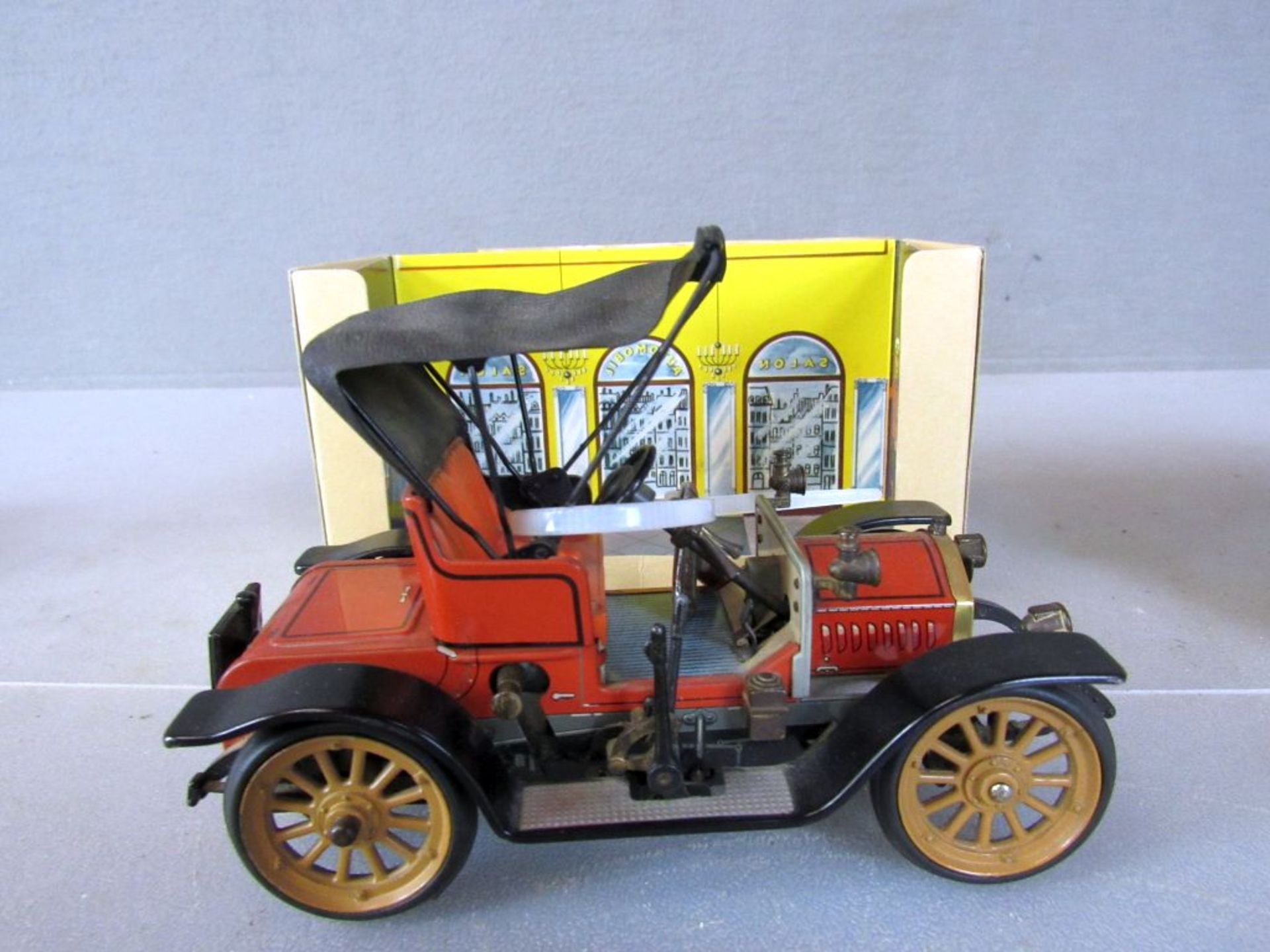 Spielzeug Schuco Modell 1228 Oldtimer - Bild 3 aus 10