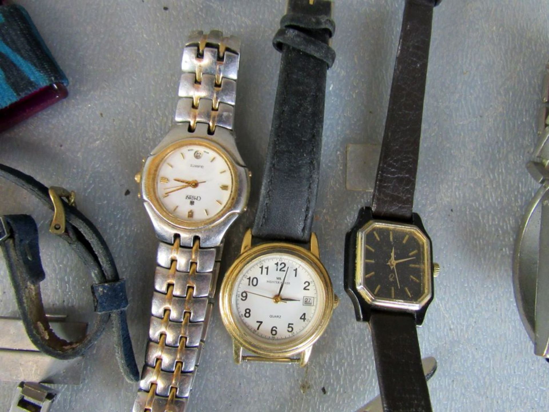 Konvolut Armbanduhren über 30 Stück - Bild 4 aus 10