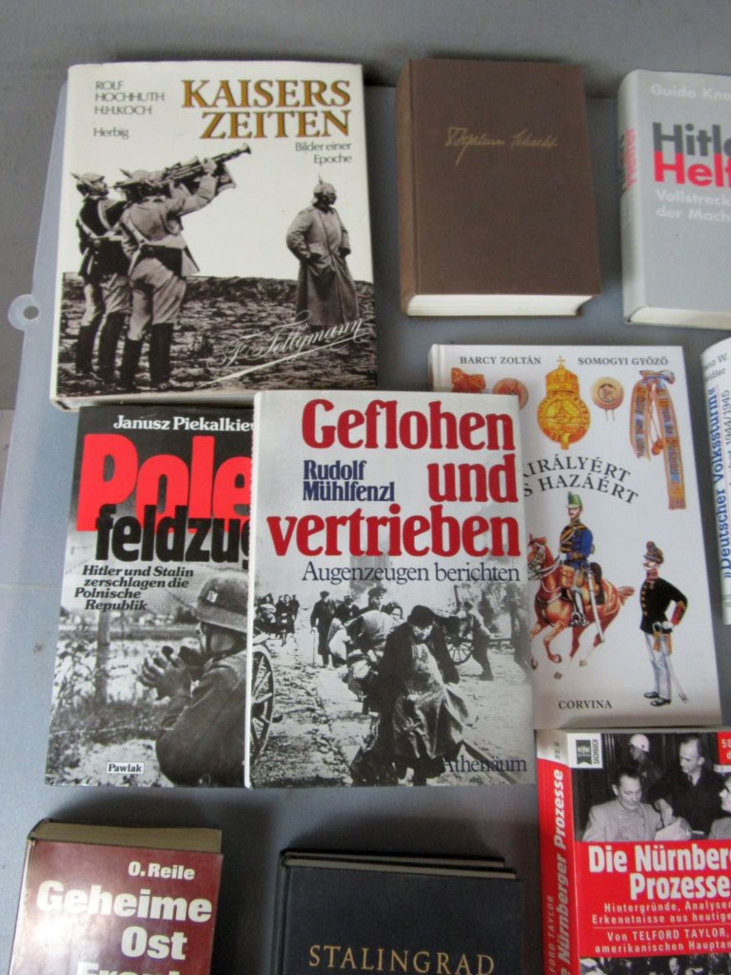 Konvolut BÃ¼cher Ã¼ber den 2.Wk anbei - Image 2 of 10