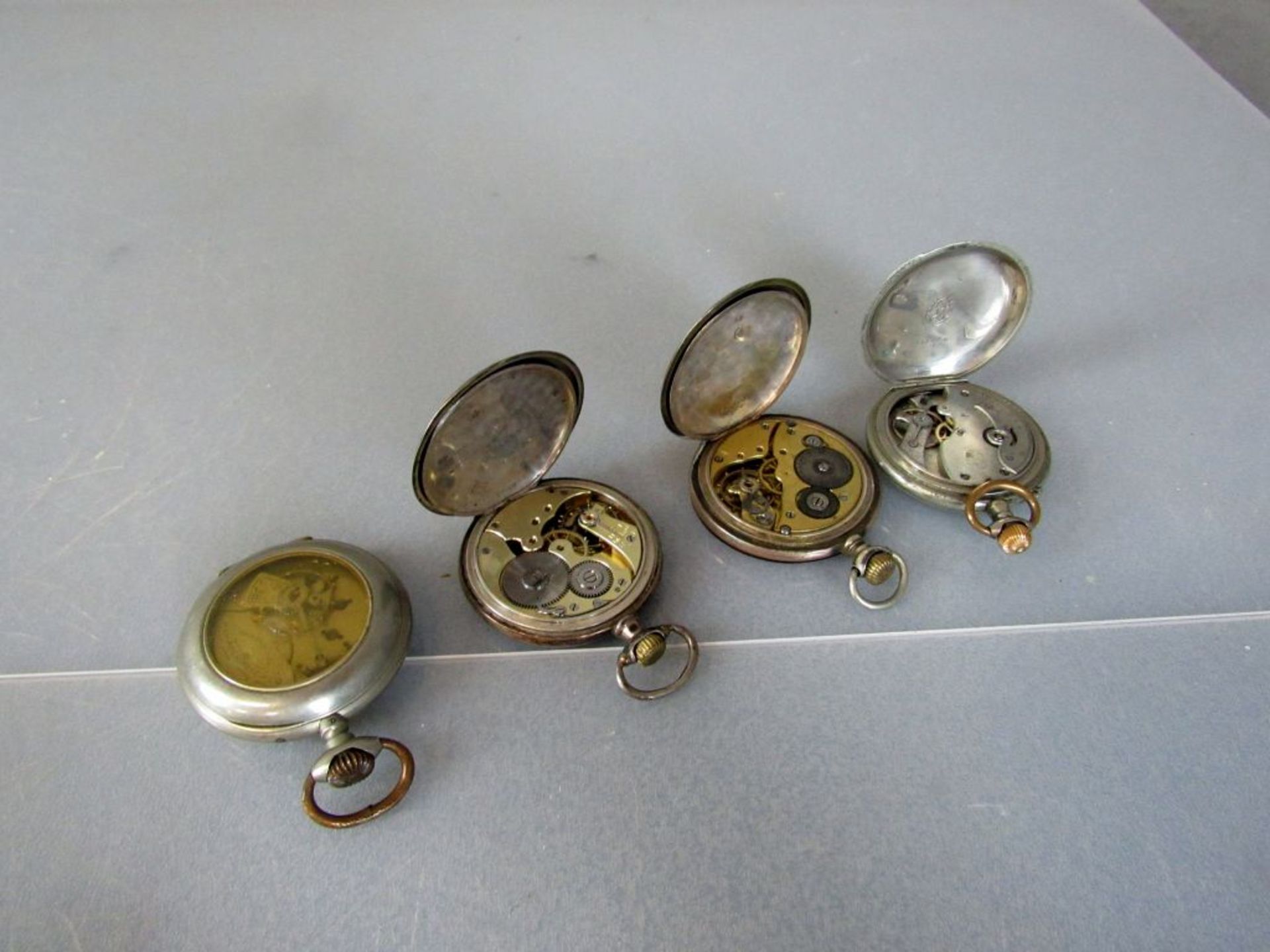 Lot 4 Taschenuhren, u.a.Silber eine - Image 7 of 9