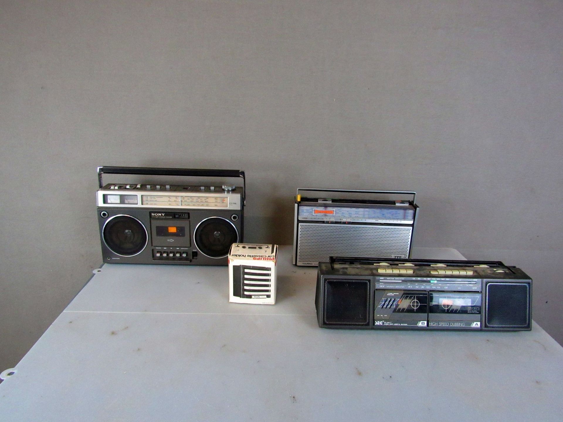 Vintage Konvolut drei Kofferradios