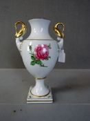 Porzellanvase Kaiser Handhaben in