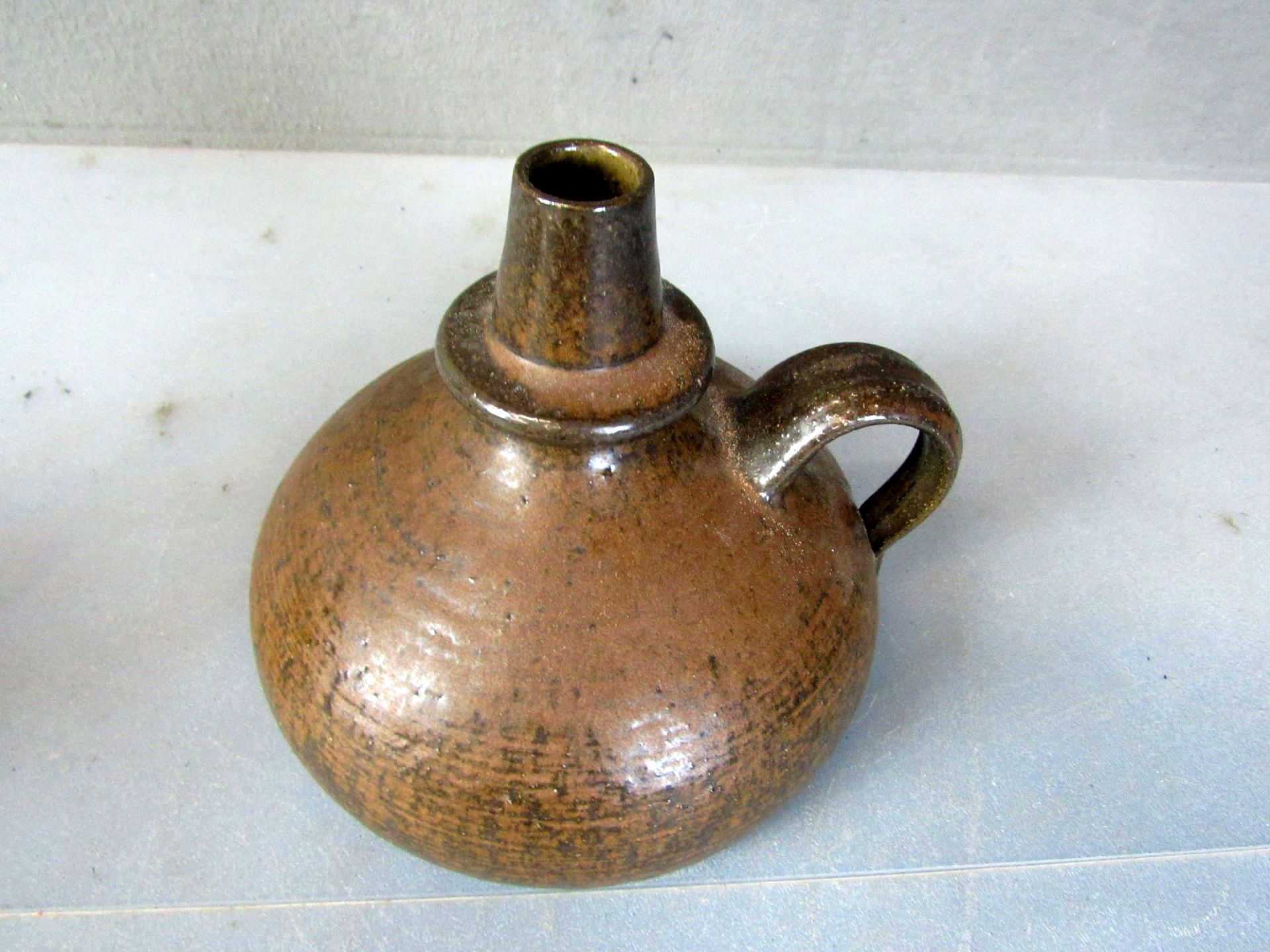 Keramik GefÃ¤ÃŸ unterseits gemarkt 21 cm - Image 5 of 7