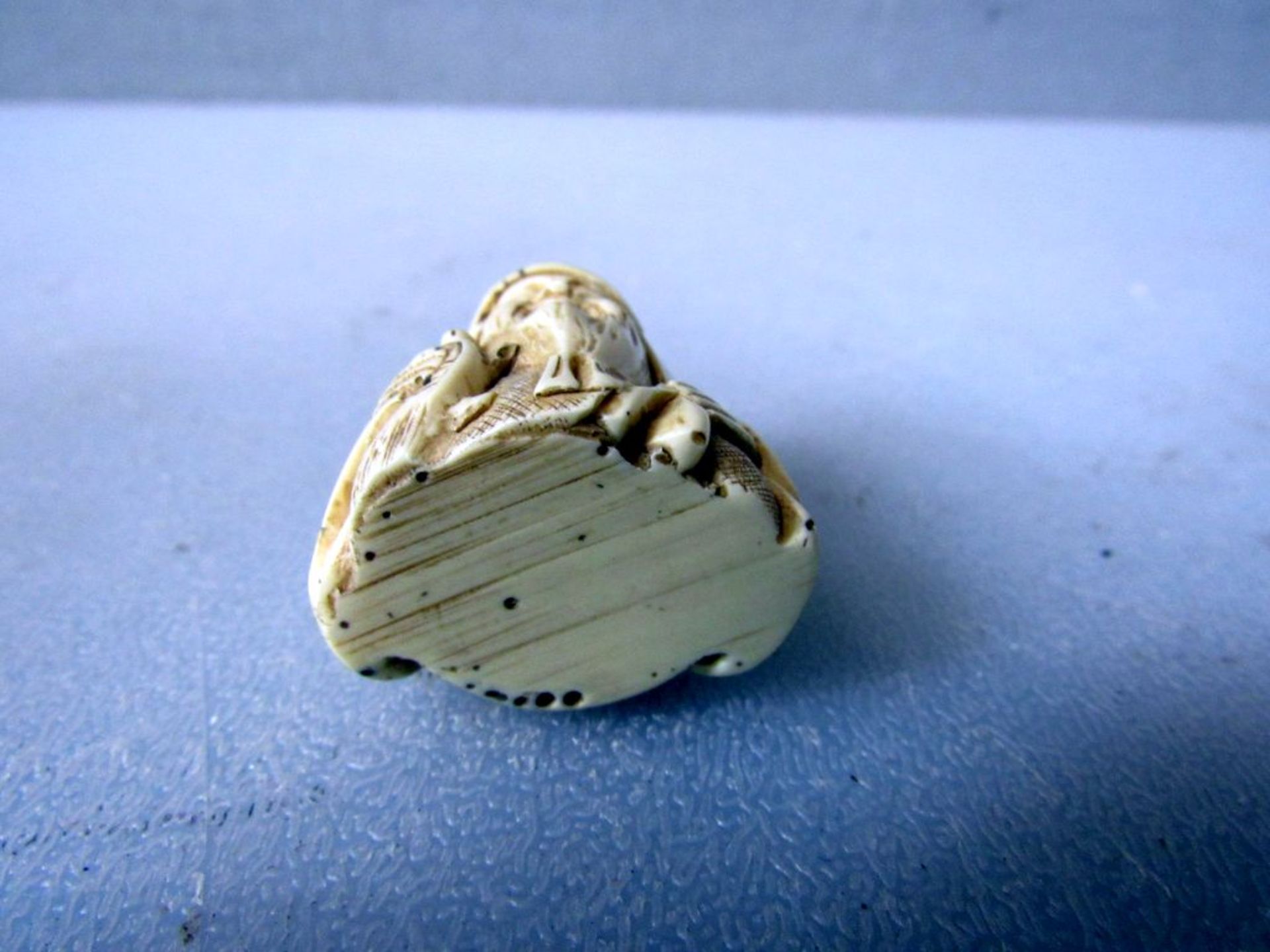 Netsuke Asien geschÃ¤tzt um 1900 Bein - Image 7 of 7