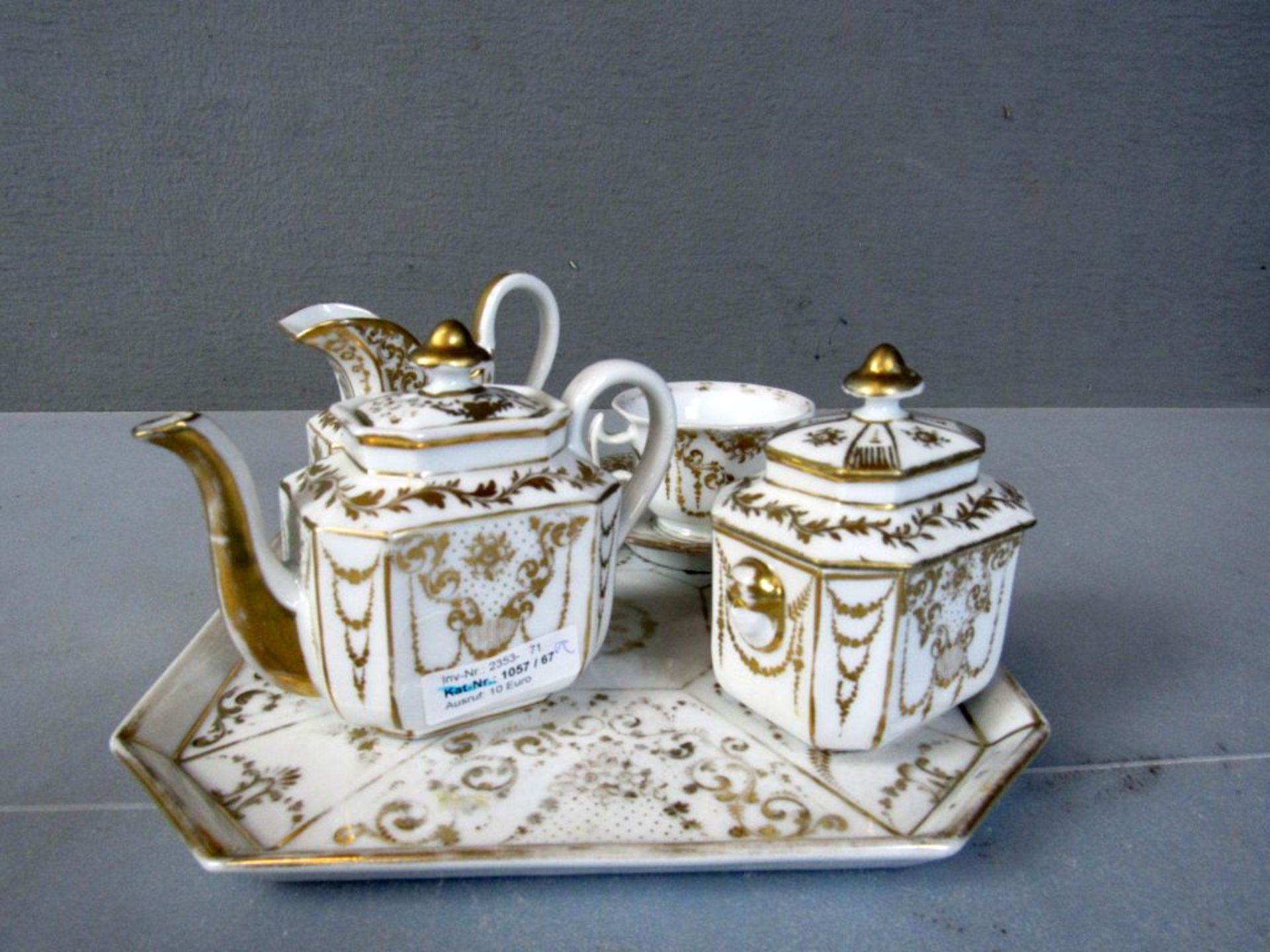 Antiker Teekern