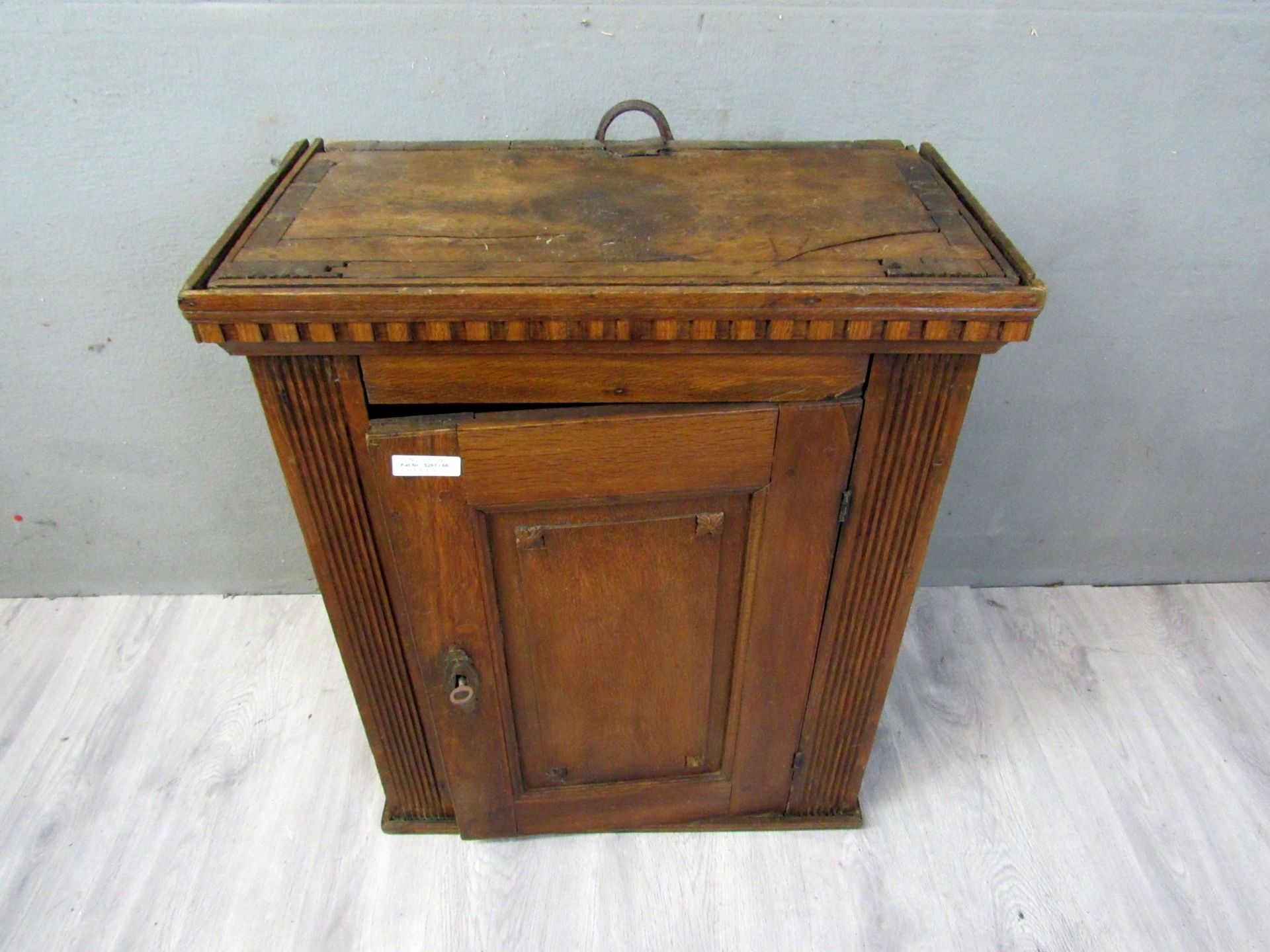 Wandschrank Eiche Barock um 1780 innen - Bild 2 aus 10