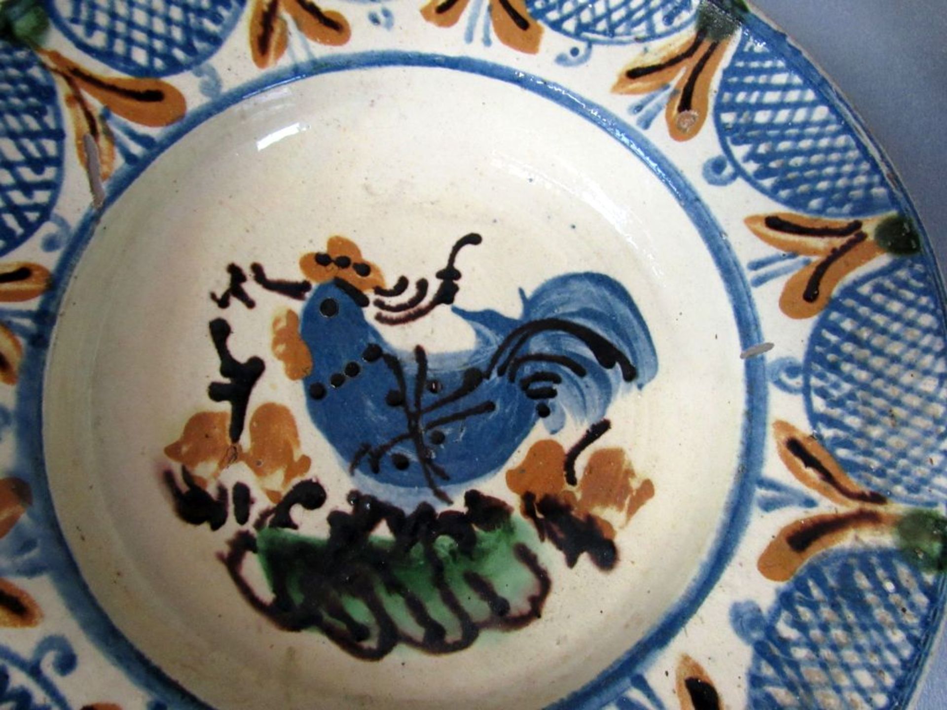 Zwei antike Teller lasierte Keramik 1x - Image 5 of 9