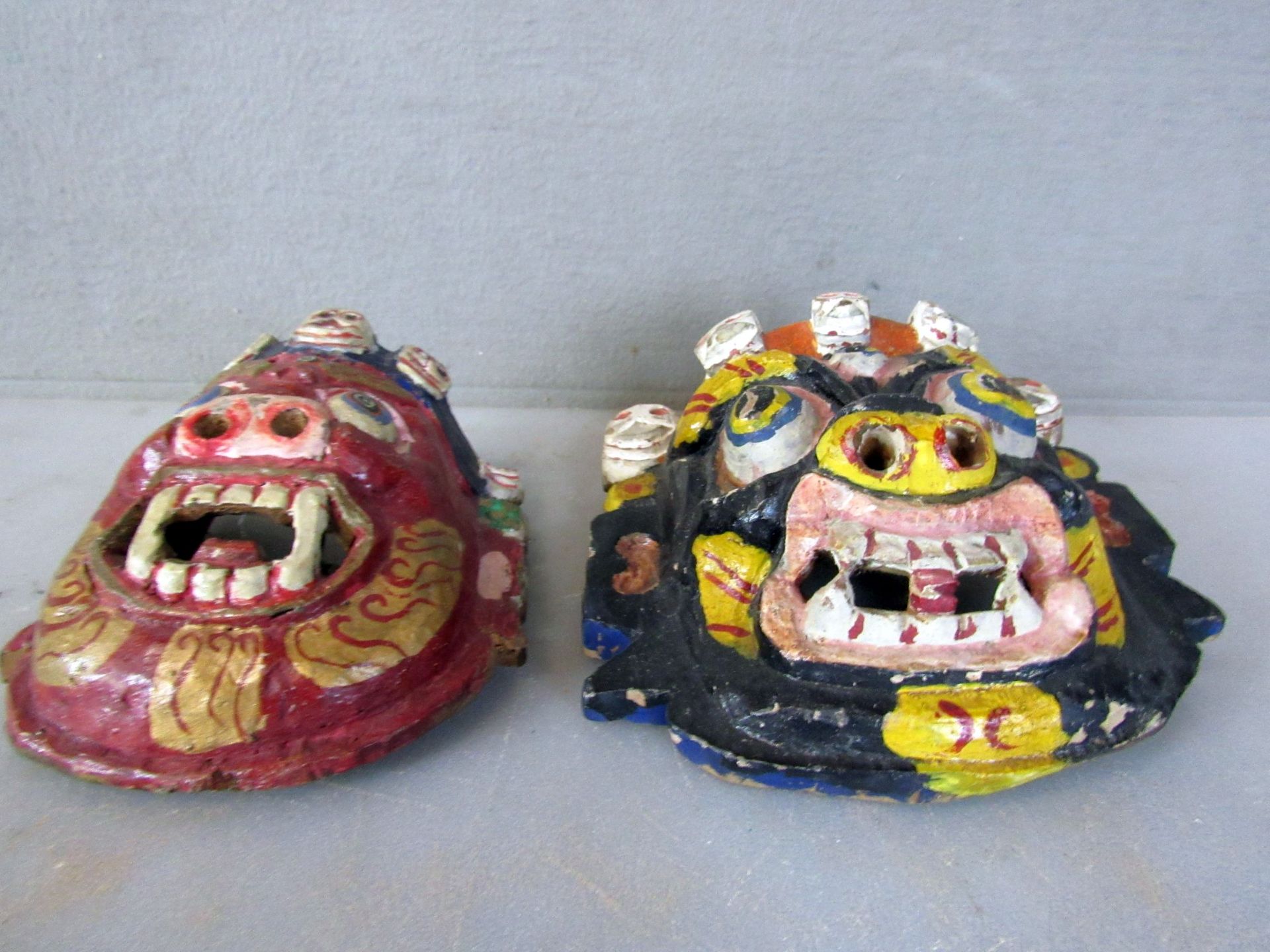 2 antike asiatische Wandmasken mit - Image 5 of 9