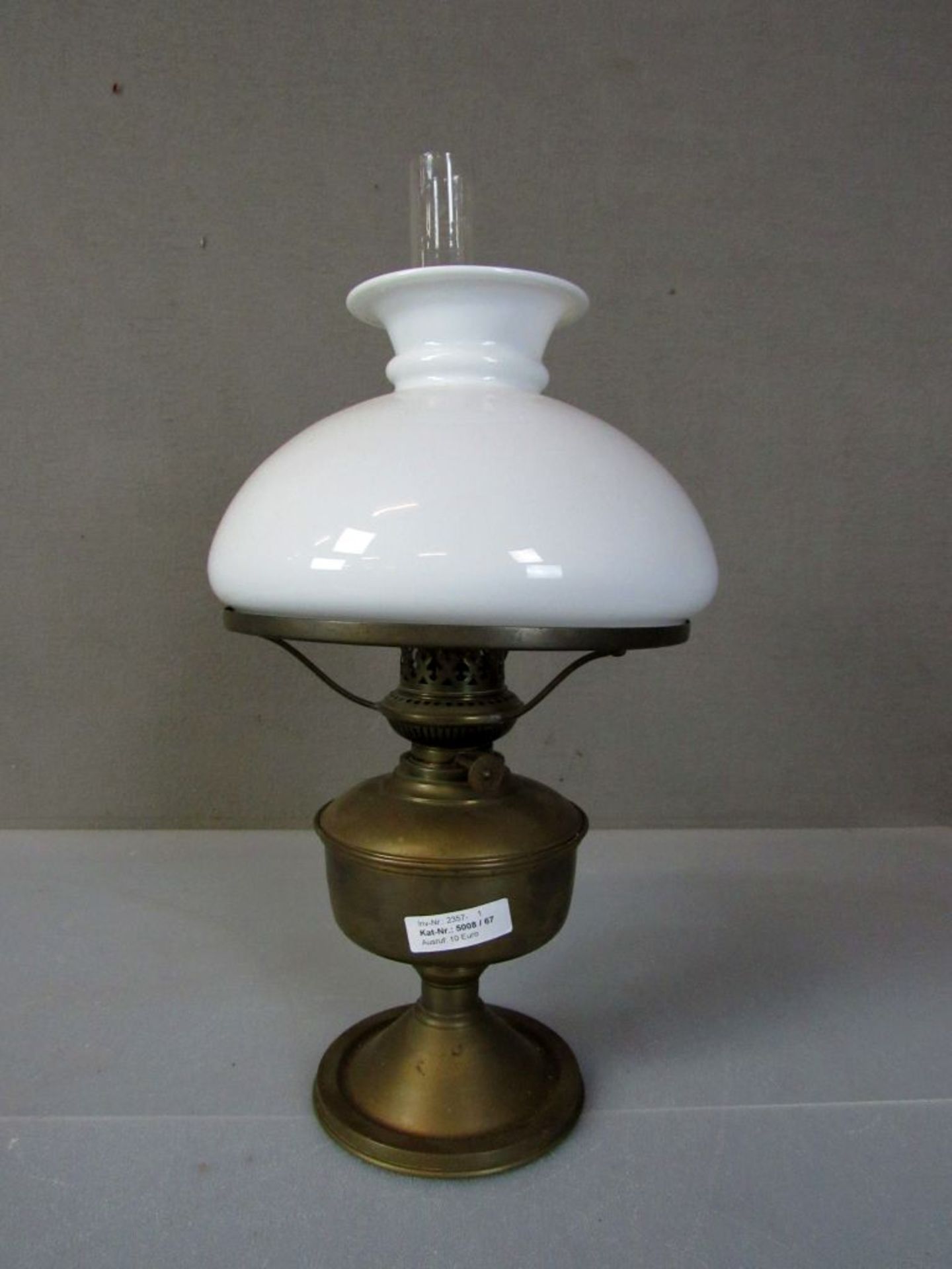 Antike Petroleumlampe um 1880 Messing