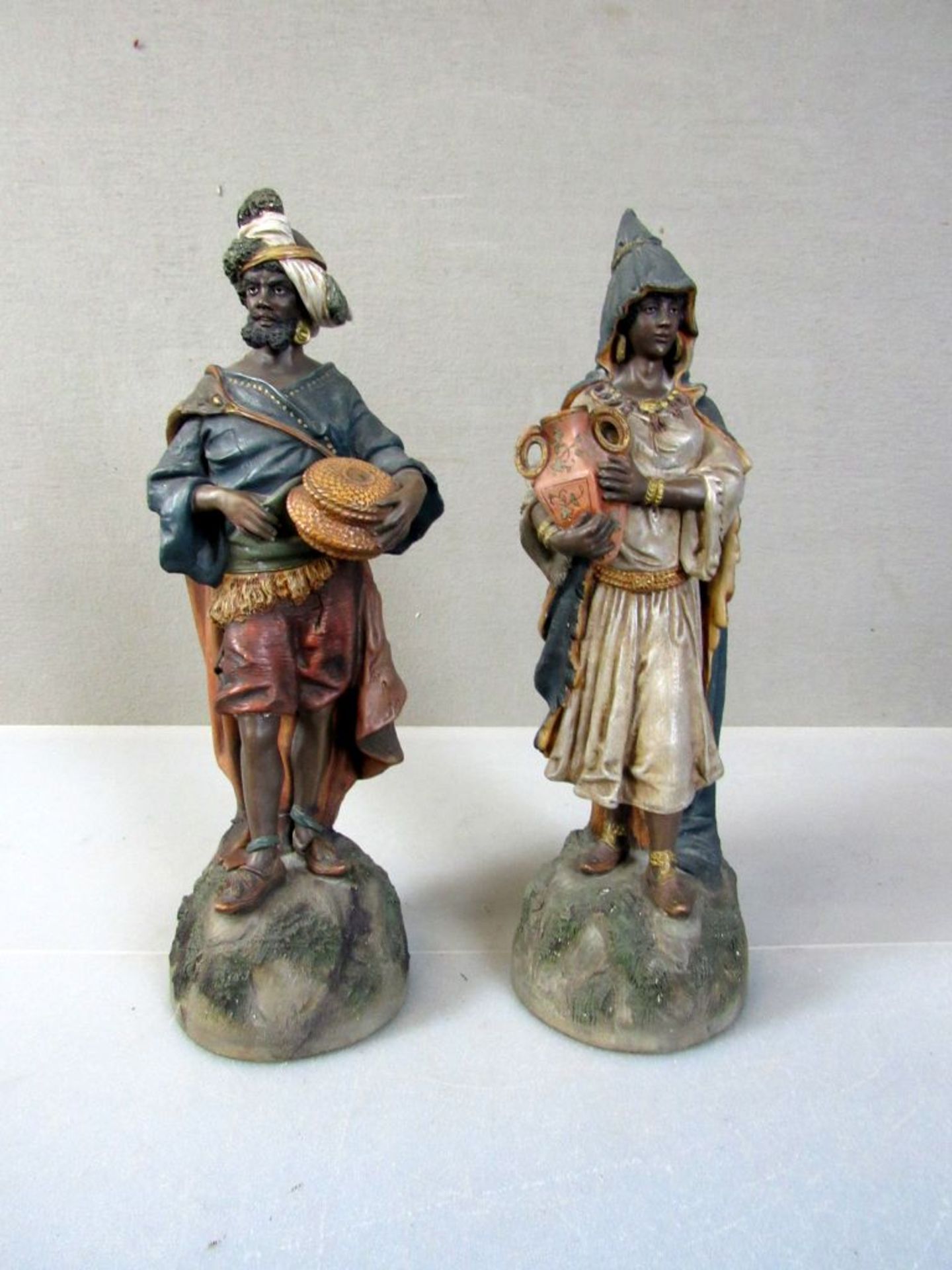 2 antike Figuren um 1900 Asiatin