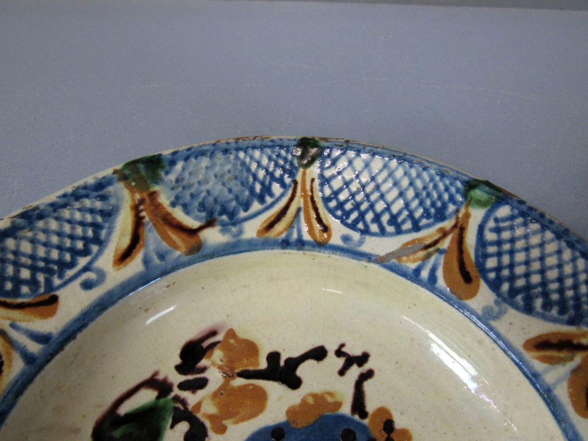 Zwei antike Teller lasierte Keramik 1x - Image 6 of 9