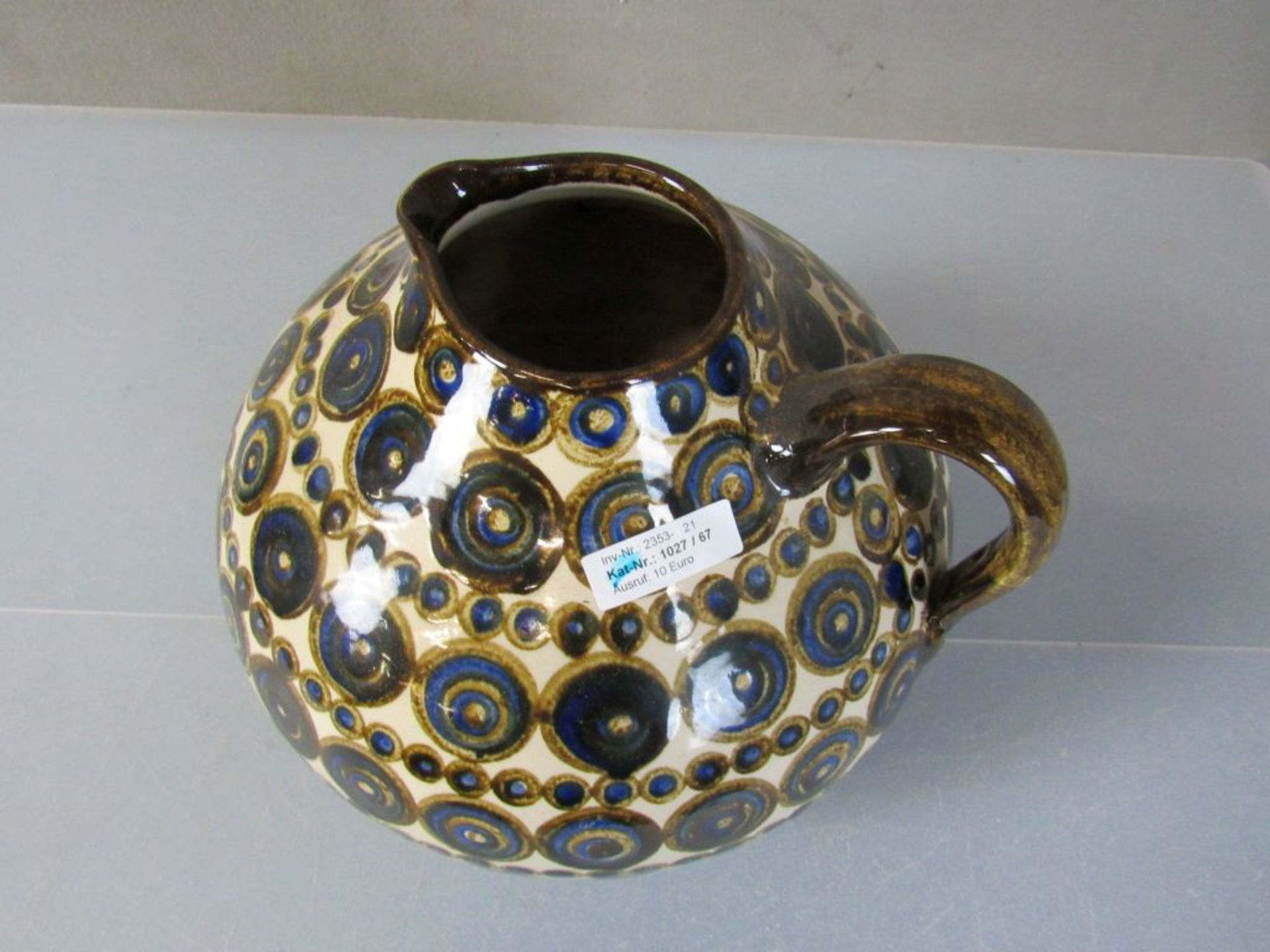 GroÃŸer Keramik Krug Handarbeit 309/30 - Image 2 of 8