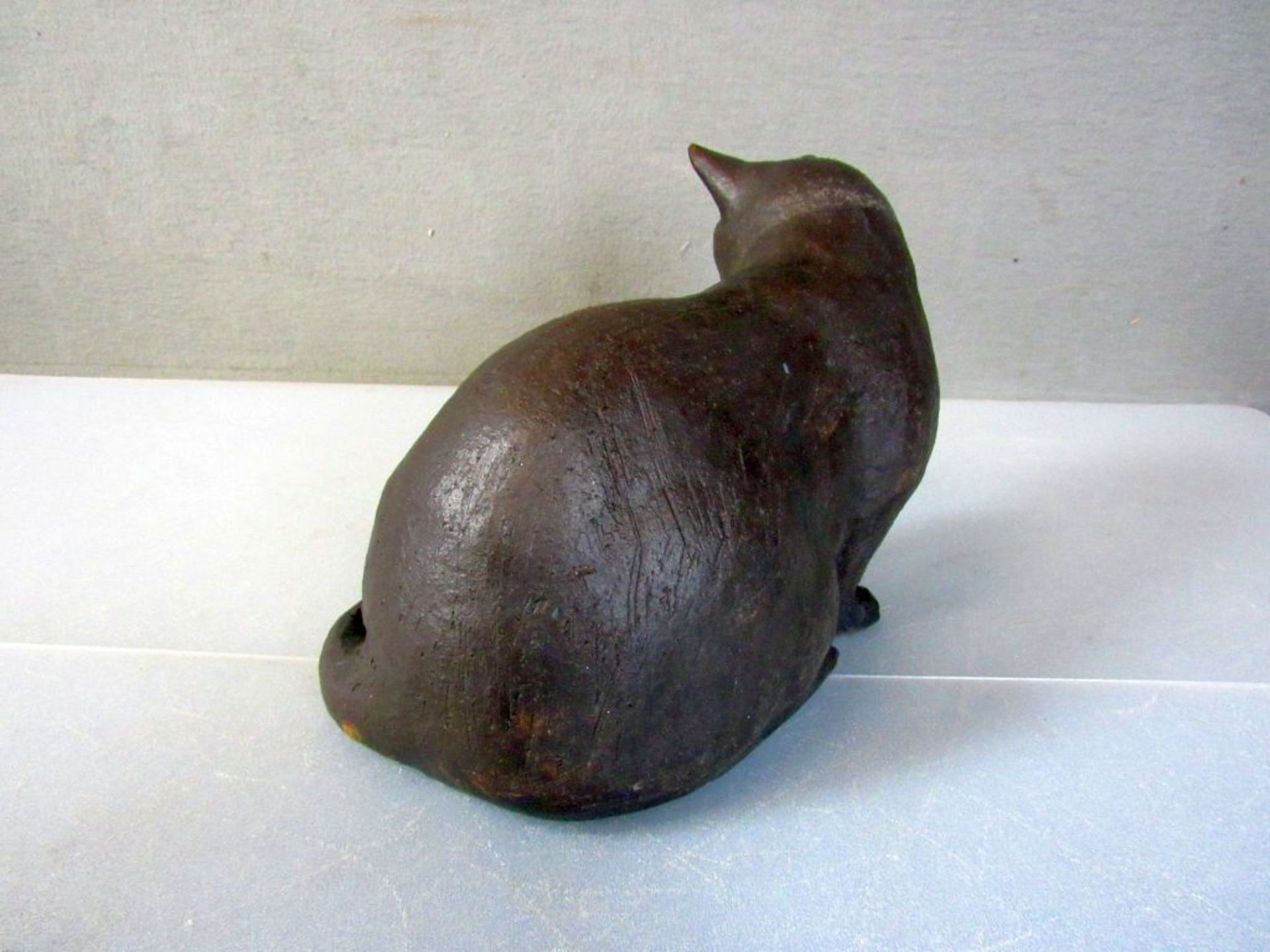 GroÃŸe Katze aus Keramik, unterseits - Bild 5 aus 8