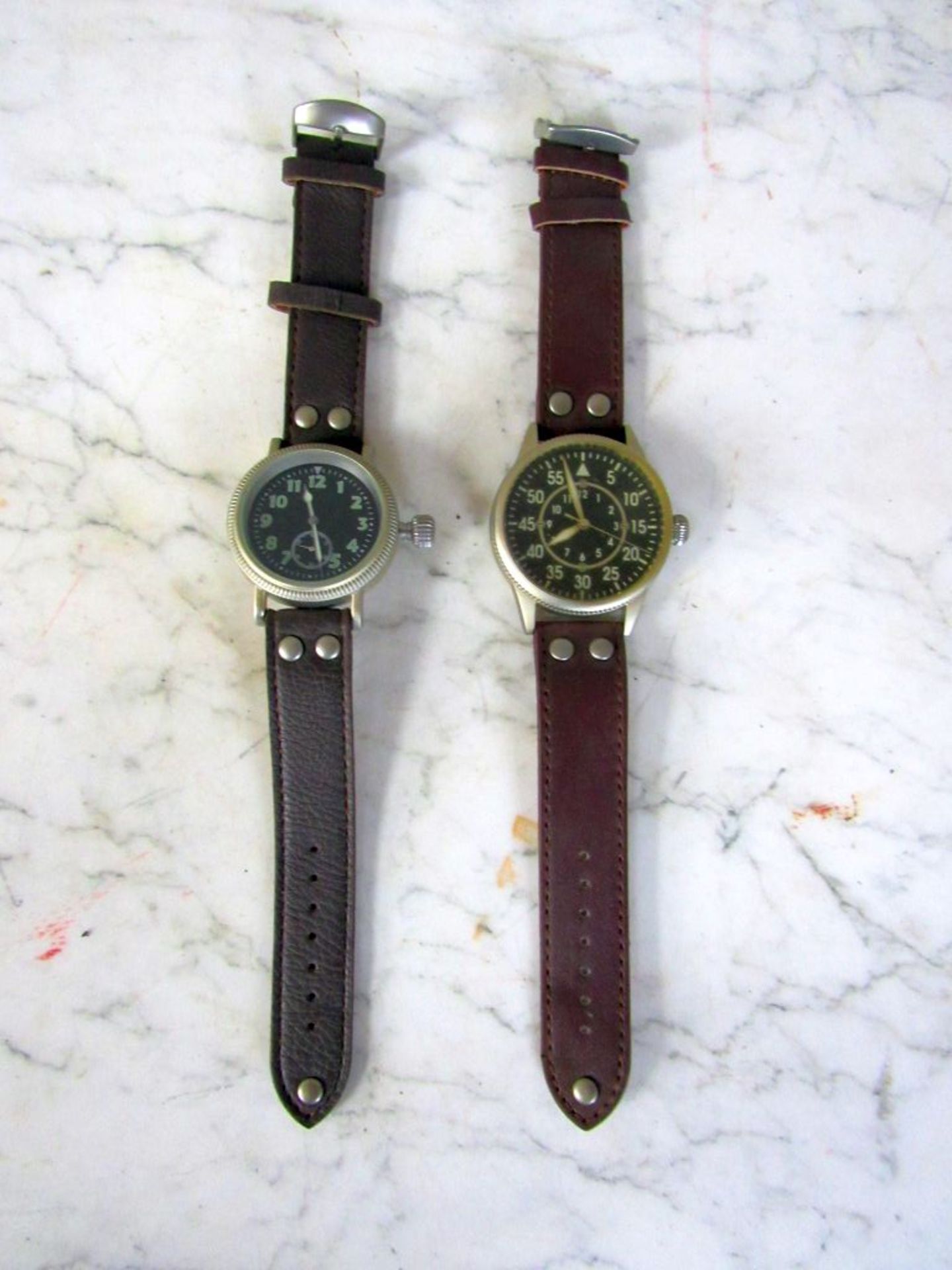 Zwei Herren Armbanduhren guter Zustand