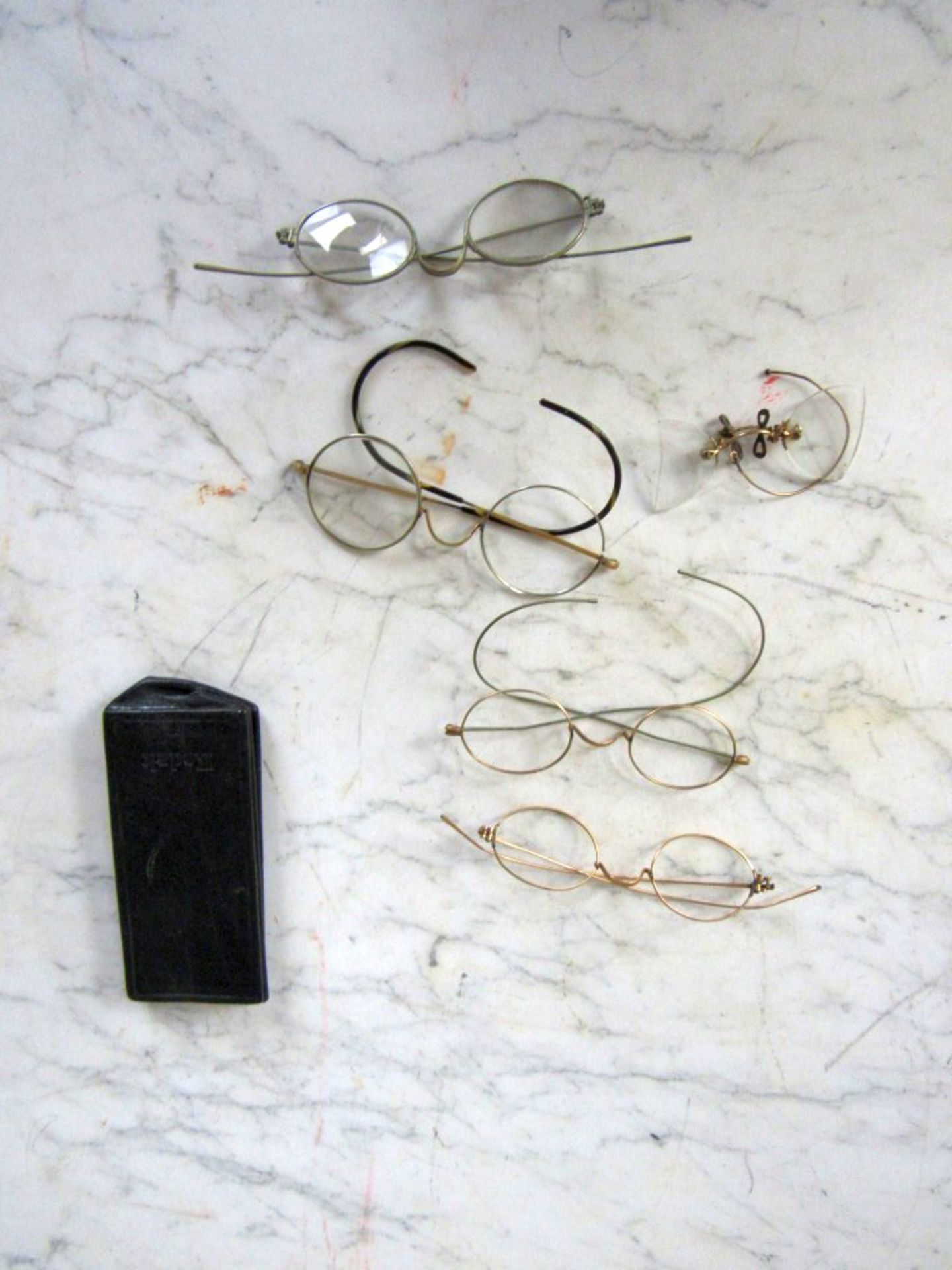 Konvolut antike Brillen Nickelbrillen