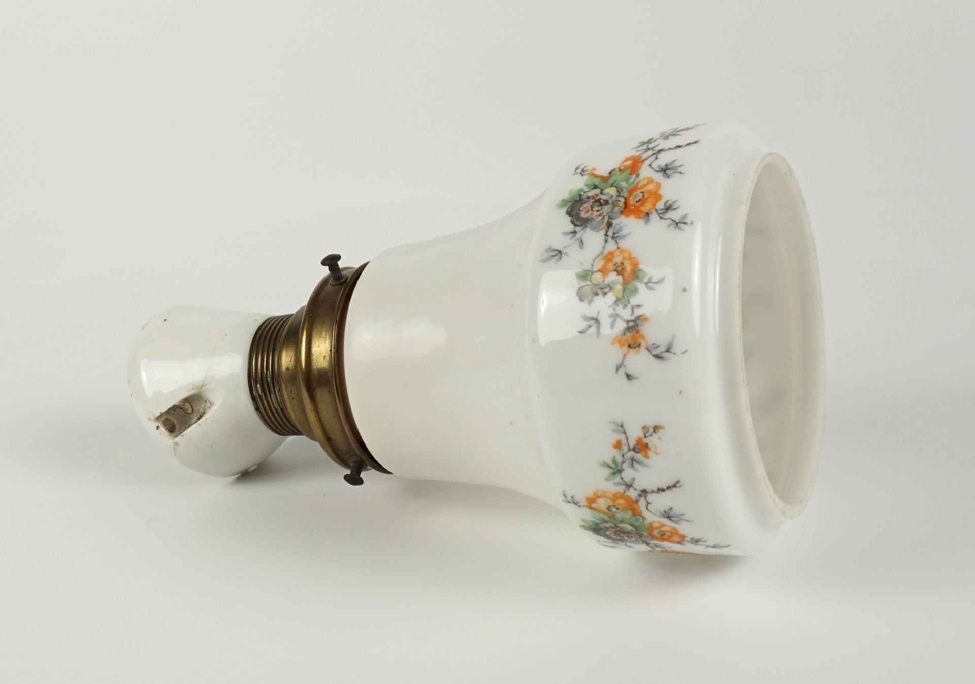 Wandlampe mit Milchglasschirm, 1920er Jahre