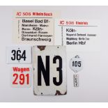 7 Schilder, Emaille und Kunststoff, überw. Deutsche Bahn und 1 Warnschild aus Aluminium, 2.Hälfte 2