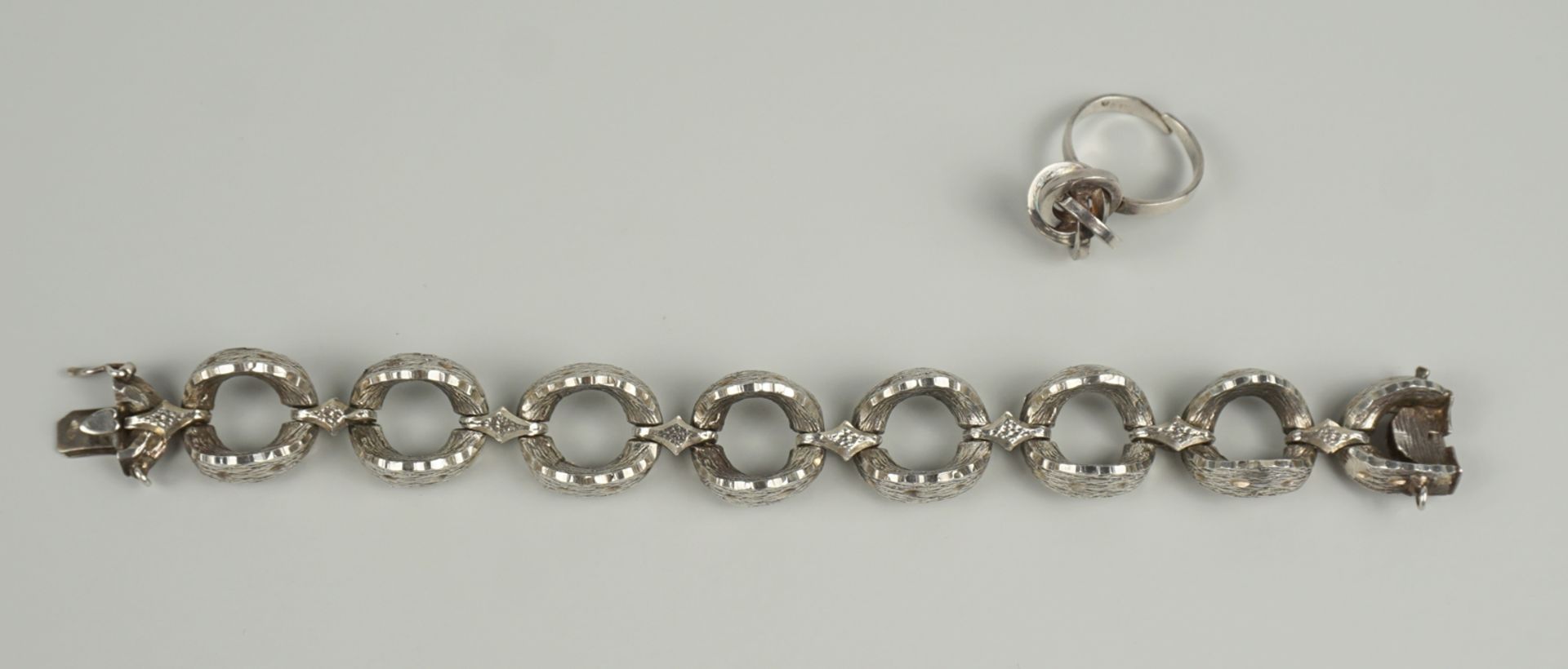 silbernes Armband, gepr. und Ring, 835er Silber - Bild 2 aus 2