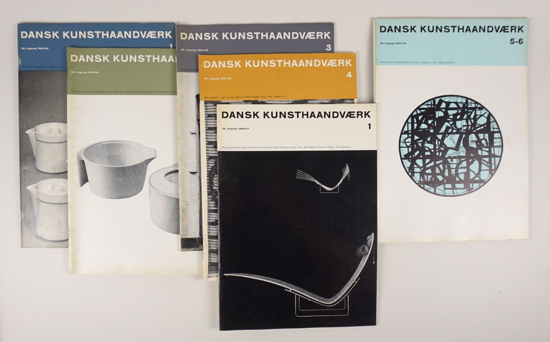 Sammlung Zeitschriften "Dänisches Kunsthandwerk" ("Dansk kunsthaandværk"), komplette Jahrgänge 1955 - Bild 3 aus 9