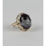 Ring mit Achat-Cabochon, 1950er Jahre, 333er Gold