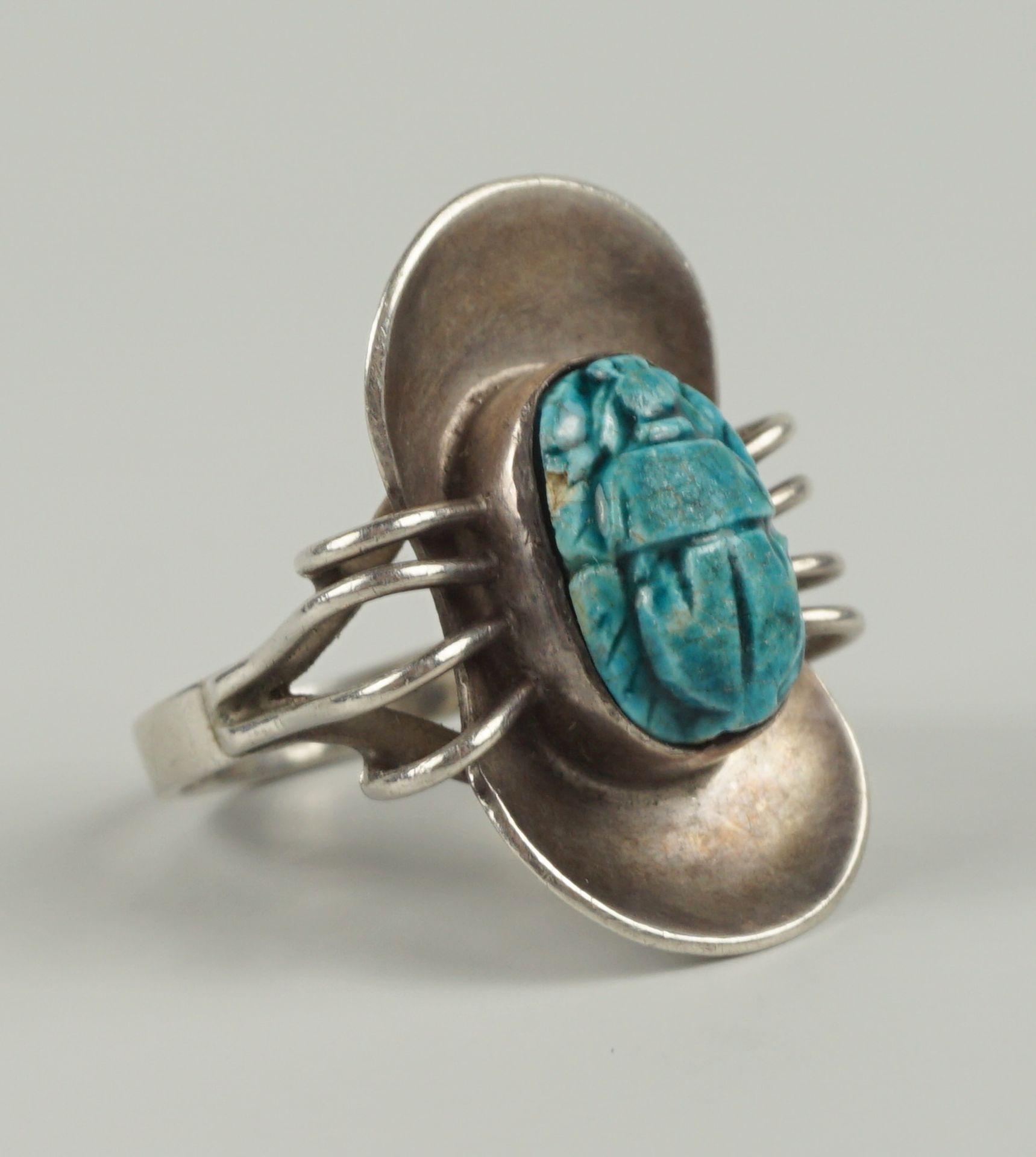 Ring mit hellblauem Stein "Skarabäus", 835er Silber, Art déco - Bild 2 aus 3