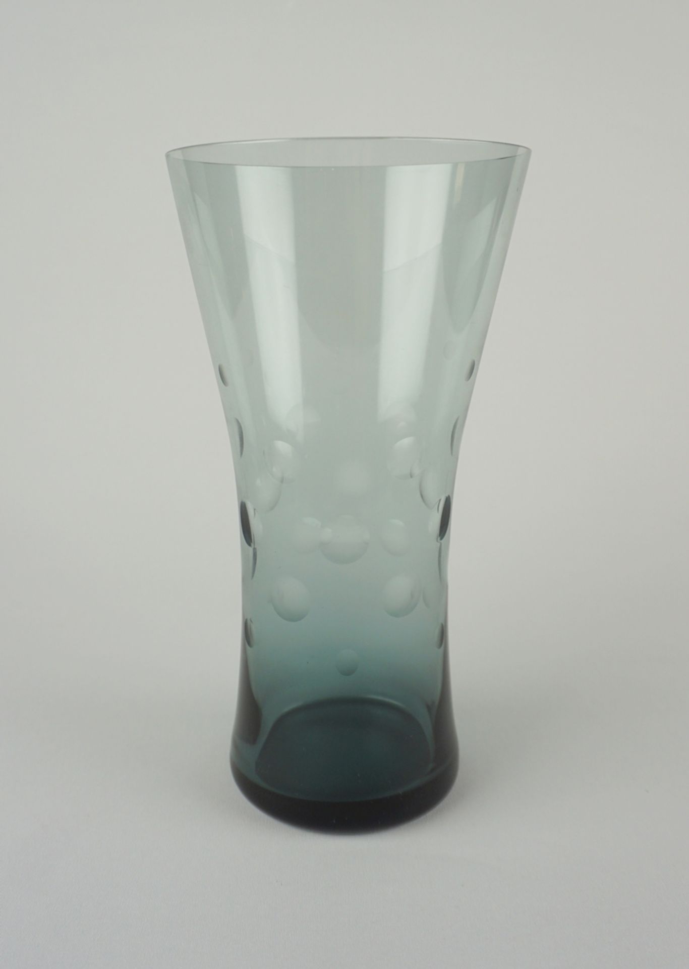 Turmalin-Vase mit Punktschliff, Wilhelm Wagenfeld für WMF, 1960er Jahre - Image 2 of 4