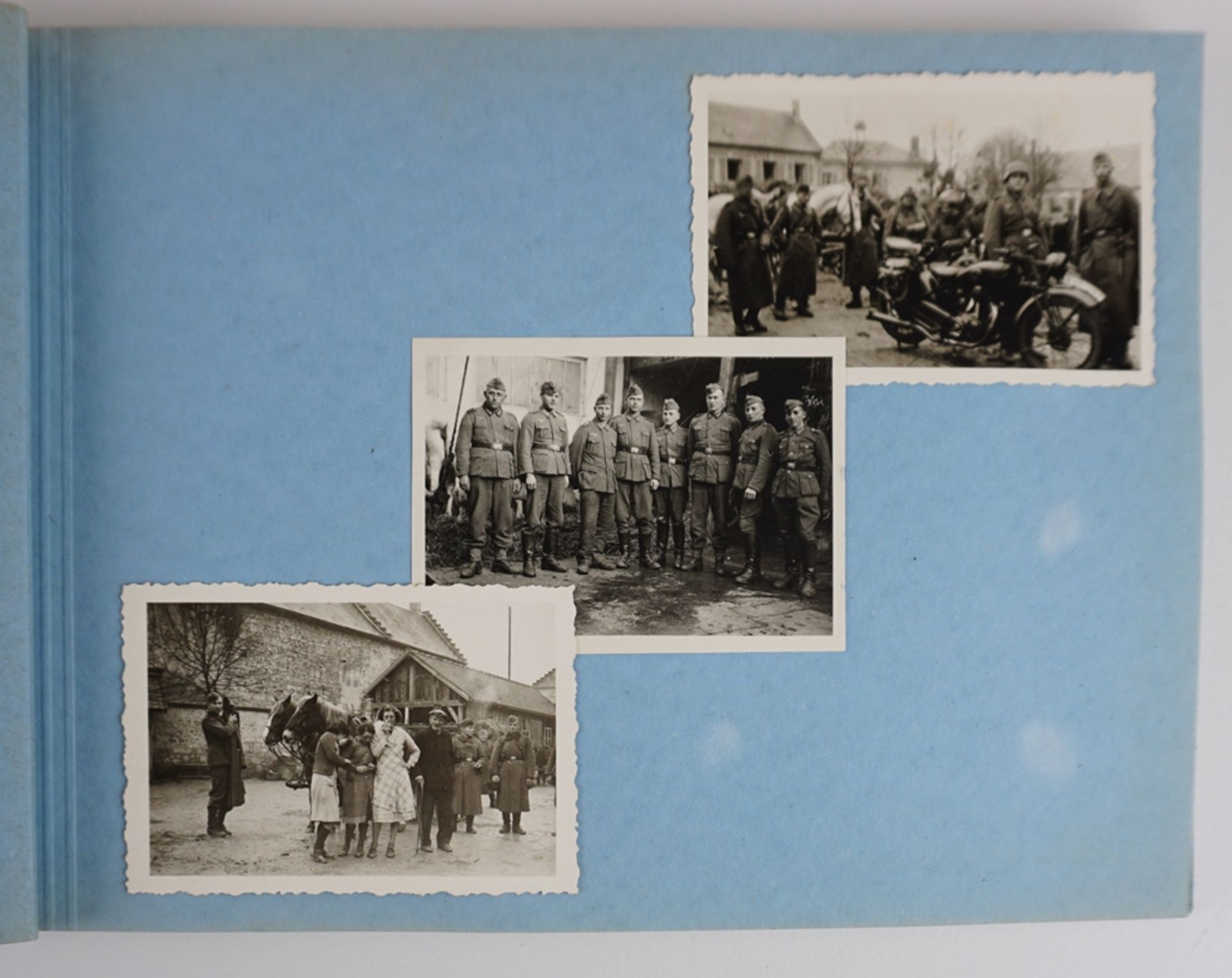 2 Deutsche Reiterabzeichen 3. Klasse Bronze und Fotoalbum - Image 12 of 13