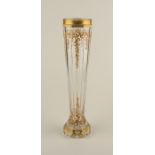 Stangenvase mit Golddekor, Gründerzeit, um 1890, Böhmen