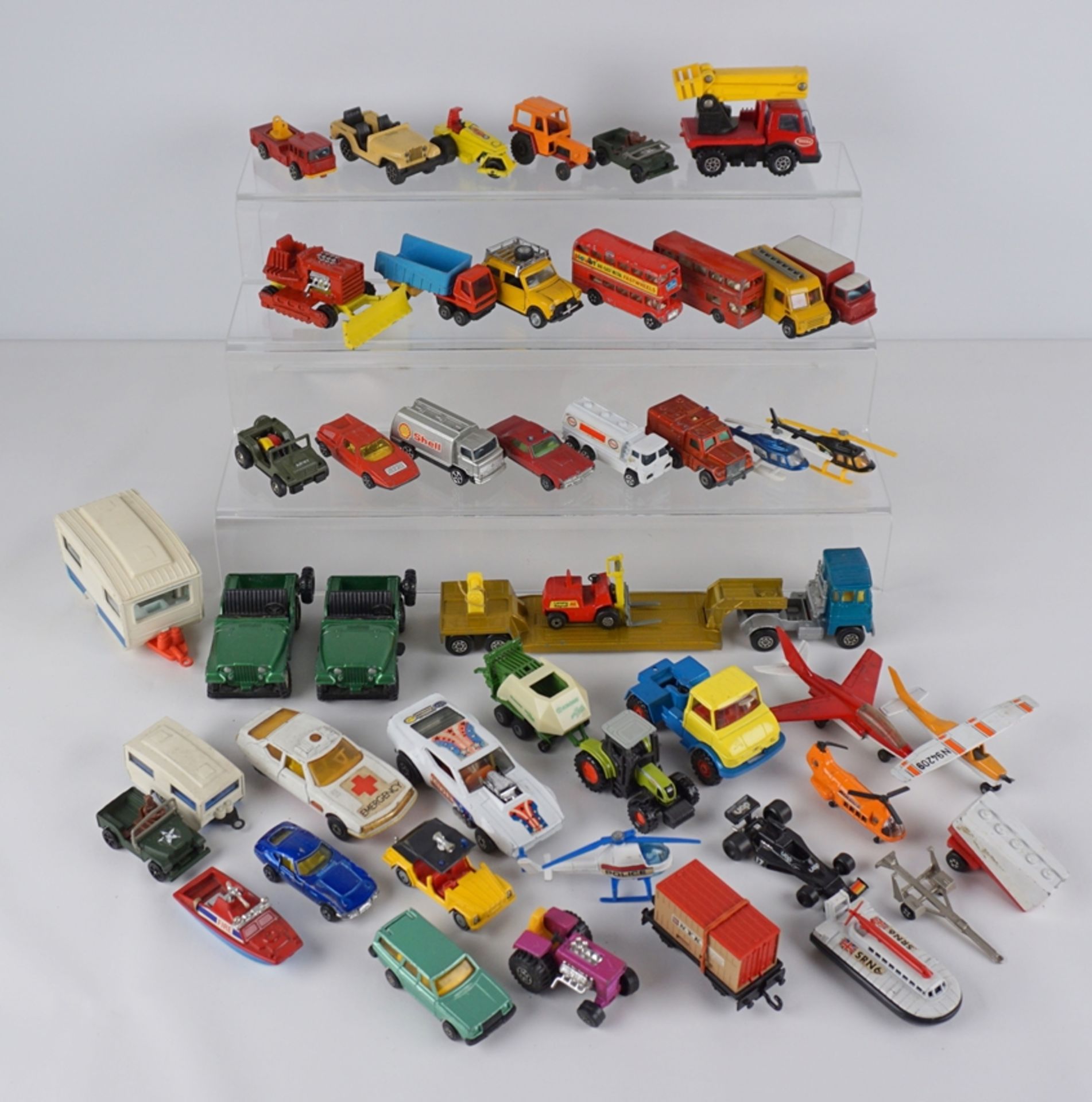 ca. 90 Spielzeug-Autos, u.a. Matchbox, Gorg, Siku, Lesney