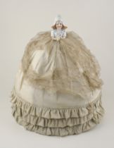 Half-Tea-Doll /Teepuppe in holländischer Tracht, 1920er Jahre