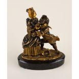 Neckendes Liebespaar in Rokokokleidung, Bronze, partiell vergoldet