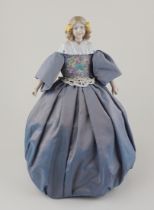 Shoulder-Head-Tea-Doll /Teepuppe in Biedermeierkleidung, um 1920