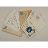 25 Sonderpostkarten m. regionalen Ausstellungen in der DDR, 1947-1987 und 4 Markenheftchen, Alliier