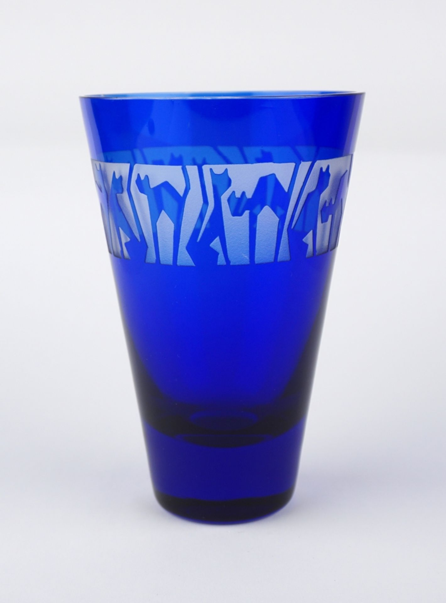 blaue Vase mit geätzten Katzen, um 1980