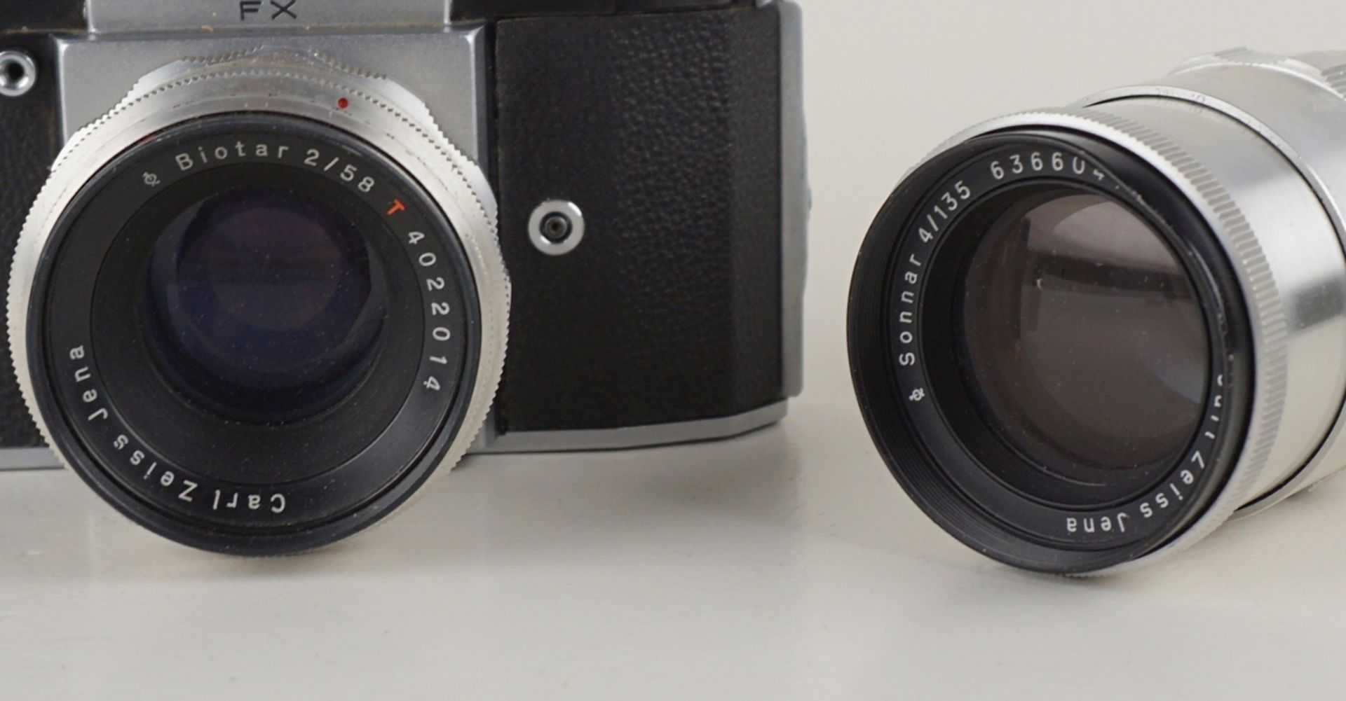 Kleinbildkamera Praktica FX mit 2 Objektiven, 1950er Jahre - Image 2 of 3
