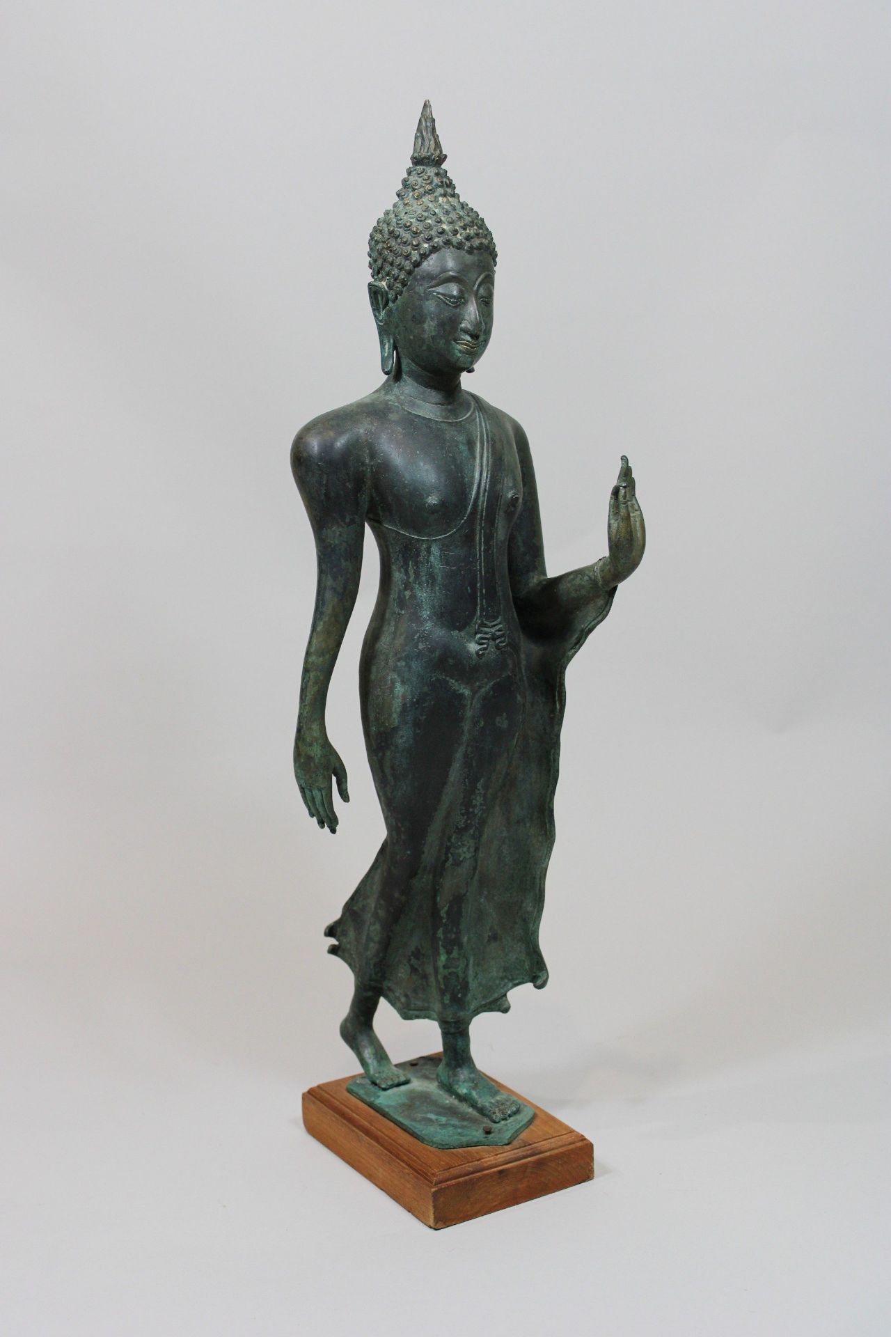 Buddha, Bronze, Thailand, Sokhothai - Stil, Sockel 3,5 cm, Gesamthöhe 66,5 cm, guter,
